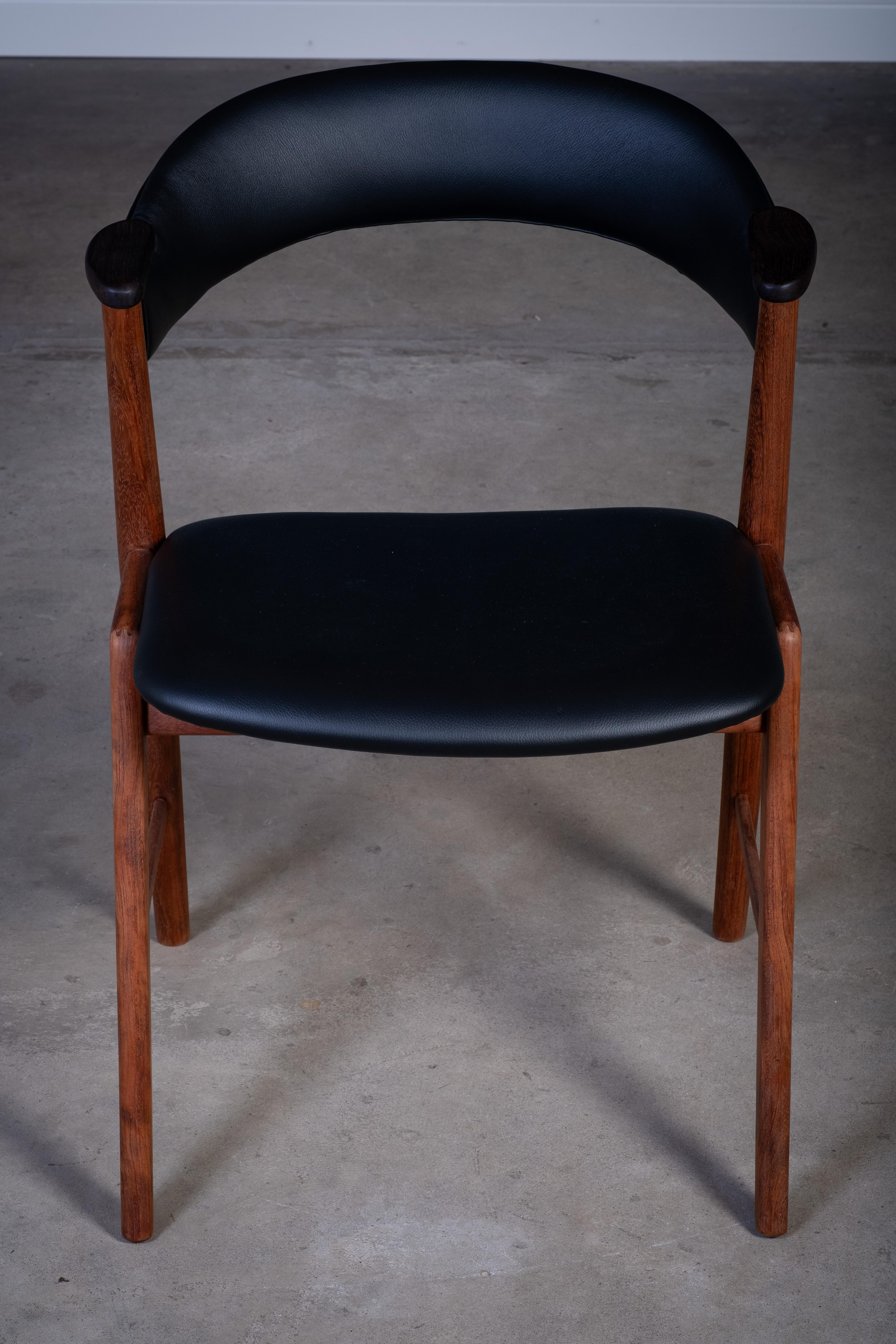 Poltrona danese di metà secolo in teak di Korup Stolefabrik, anni '60 In condizioni ottime in vendita a Nørre Aaby, DK