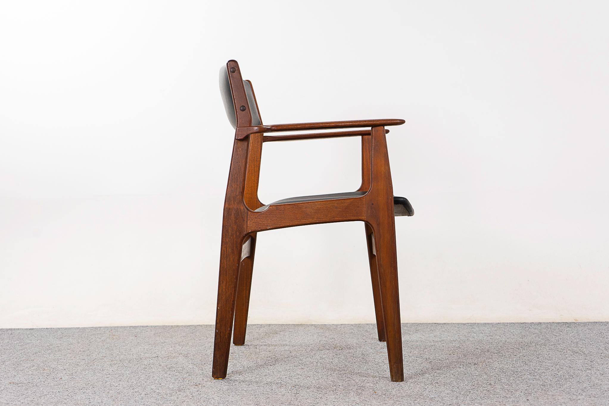 Danish Mid-Century Teak Armchair For Sale 5