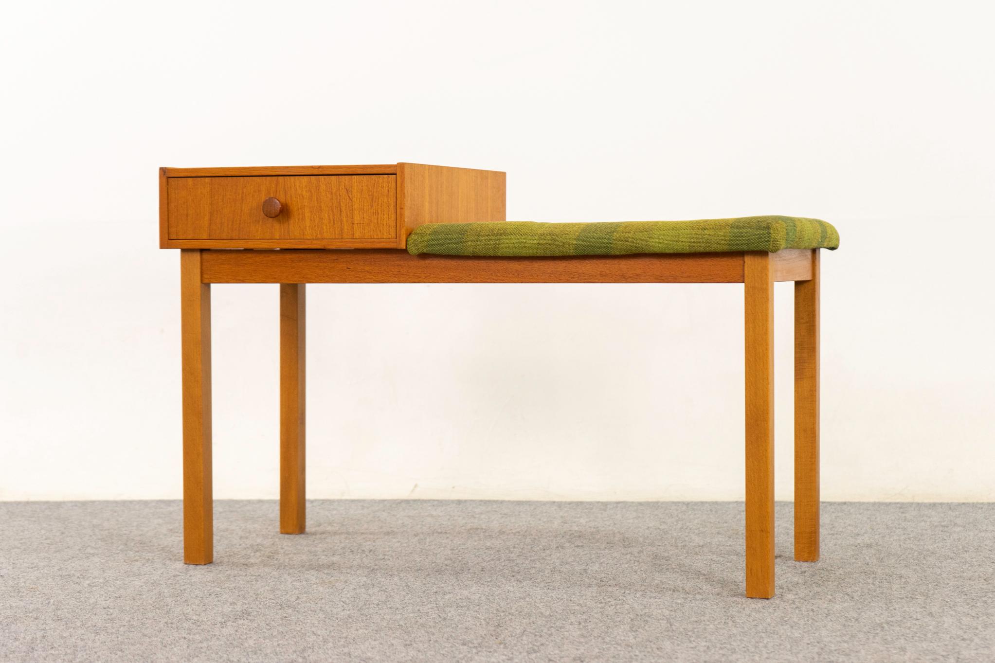 Dänische Mid-Century-Bank aus Teak und Buche (Mitte des 20. Jahrhunderts) im Angebot