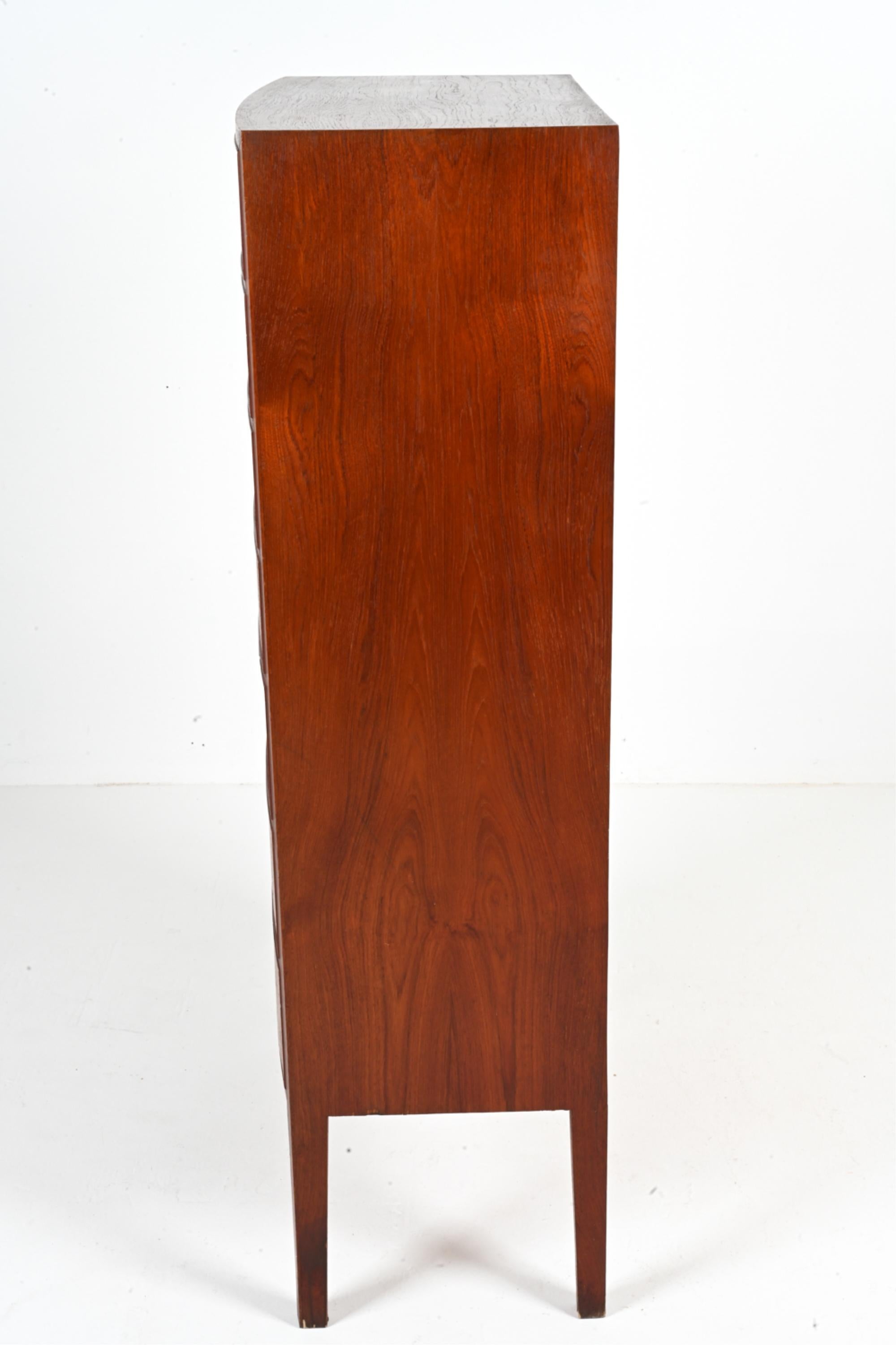 Danish Mid-Century Teak Bow-Front Tallboy Chest Attributed to Ole Wanscher For Sale 2