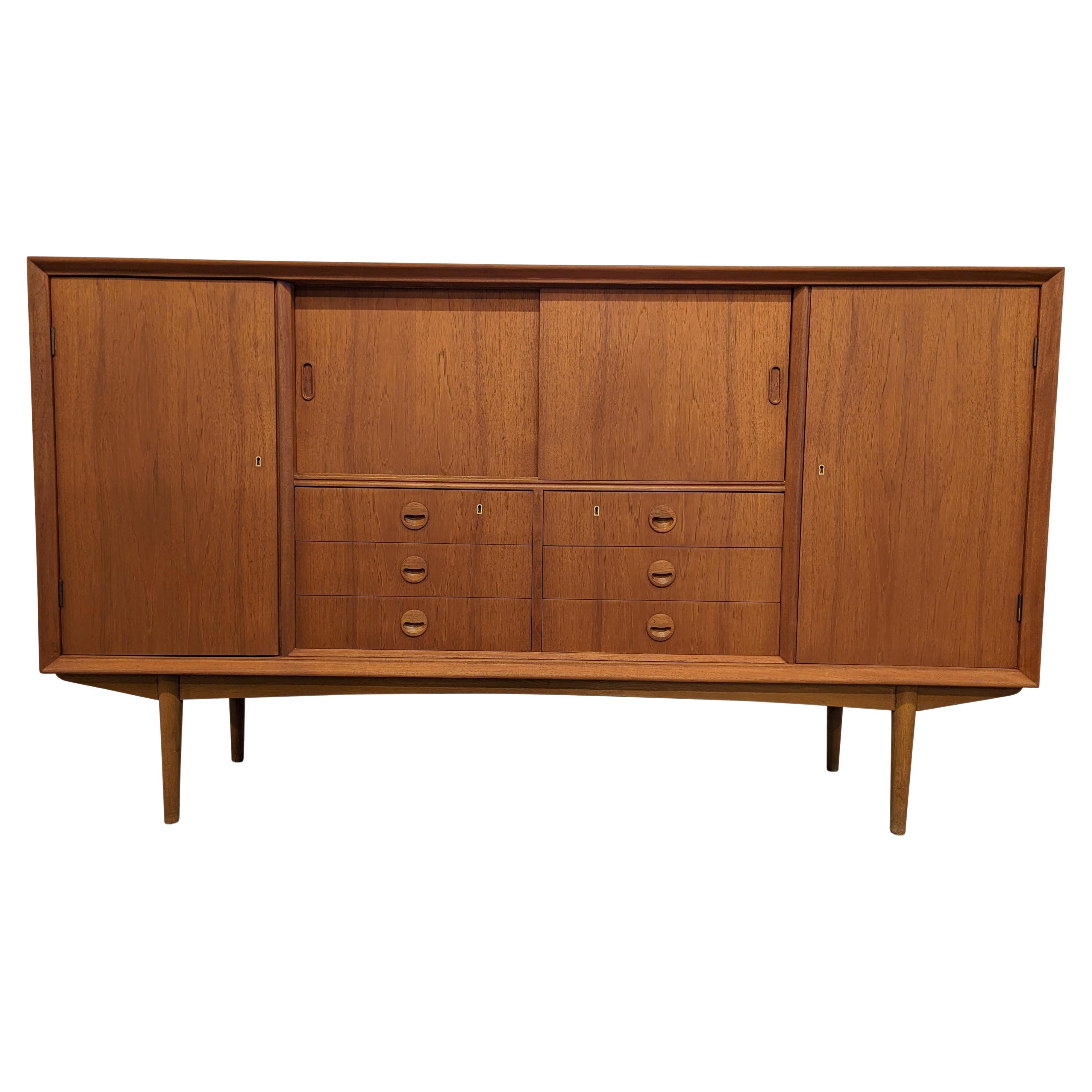 Danish Midcentury Teak Credenza, 062357