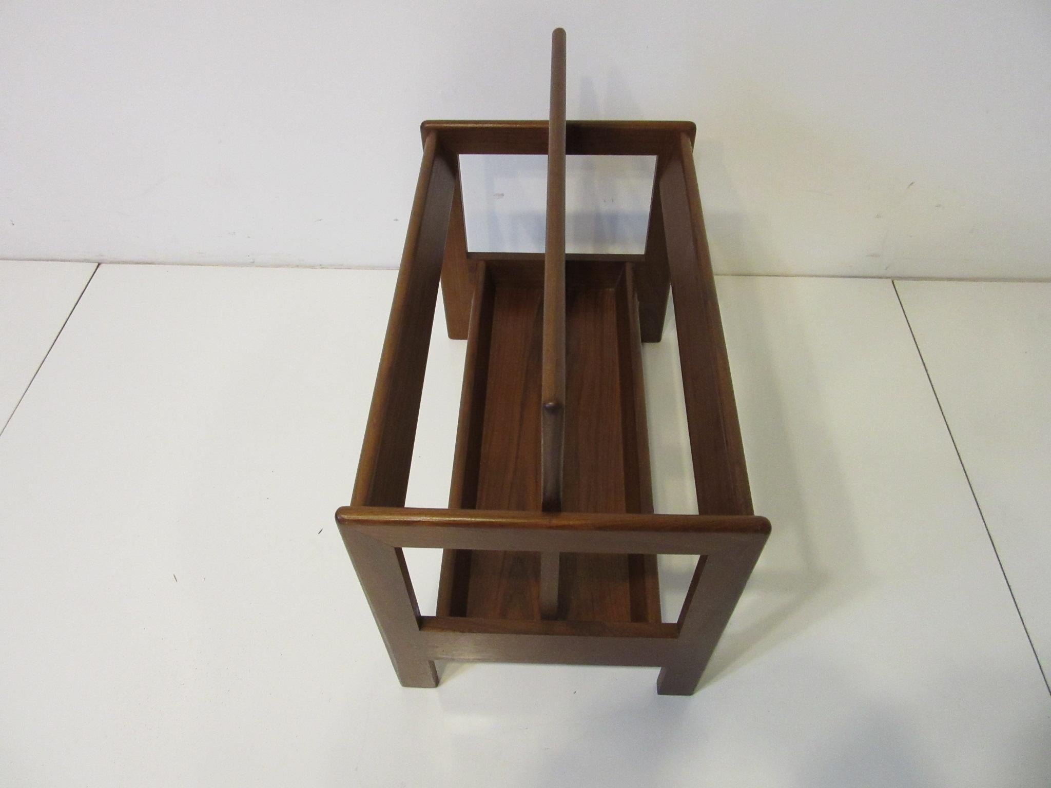 Danish Midcentury Teak Magazine Rack In Good Condition In Cincinnati, OH