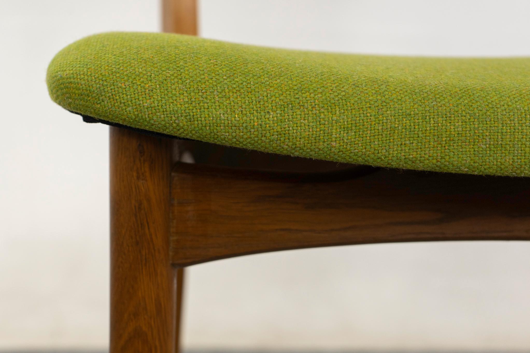 Dänischer Esszimmerstuhl aus Teak und Eiche, Mitte des Jahrhunderts (Mitte des 20. Jahrhunderts) im Angebot
