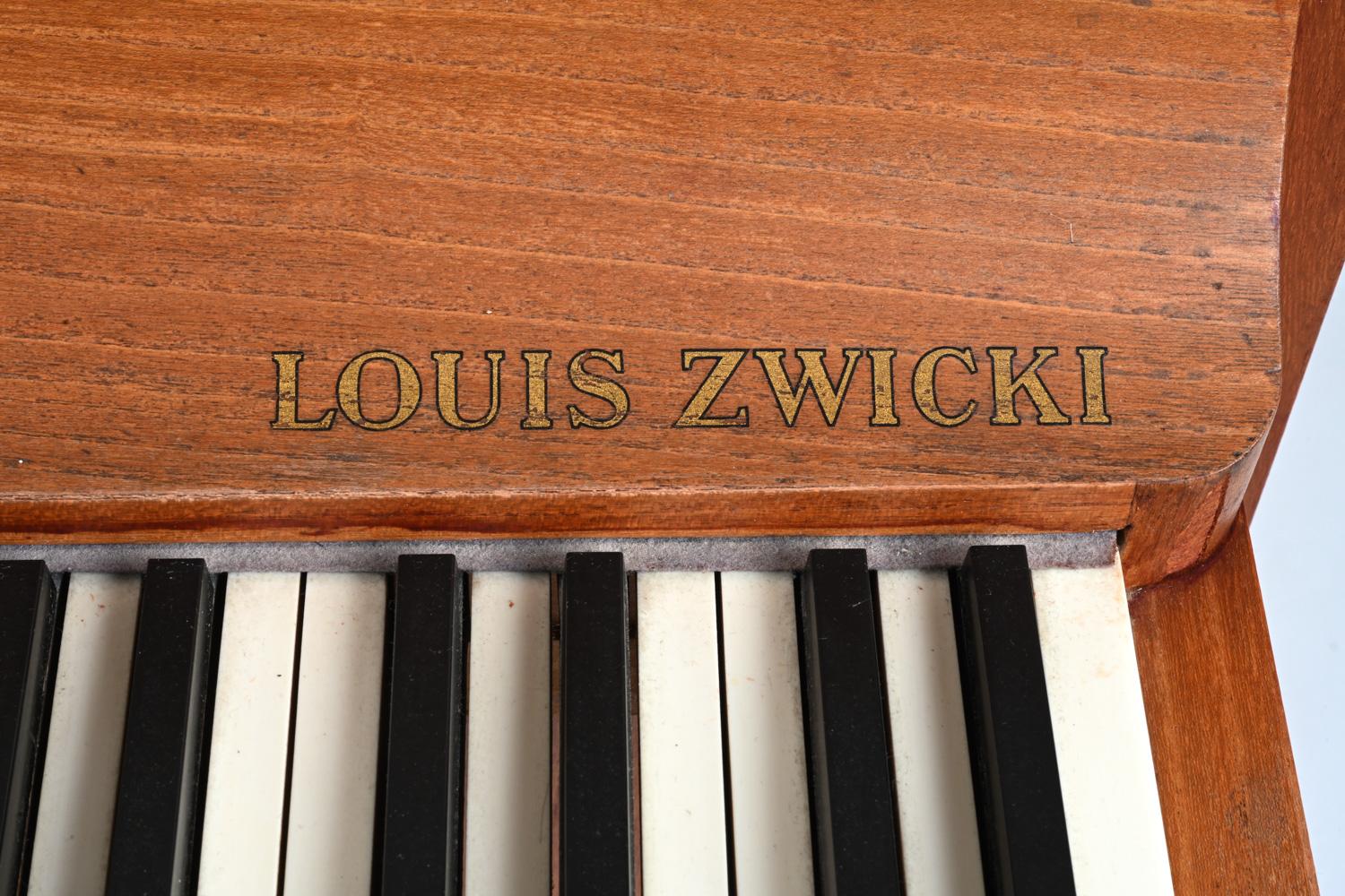 20ième siècle Pianette danoise du milieu du siècle dernier par Louis Zwicki, vers les années 1960 en vente