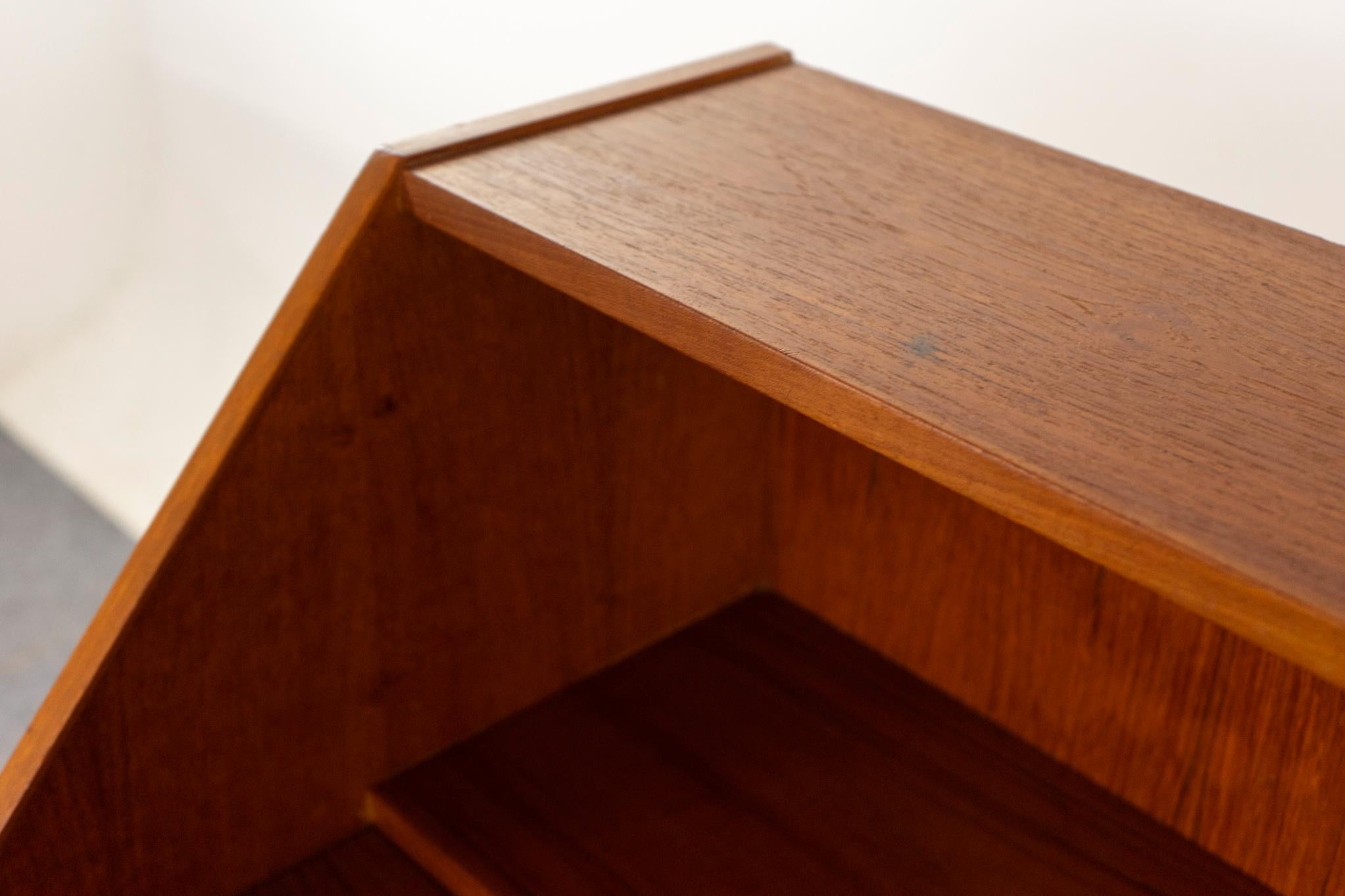 Danish Mid Century Teak Secretaire / Secretary Desk In Good Condition For Sale In VANCOUVER, CA