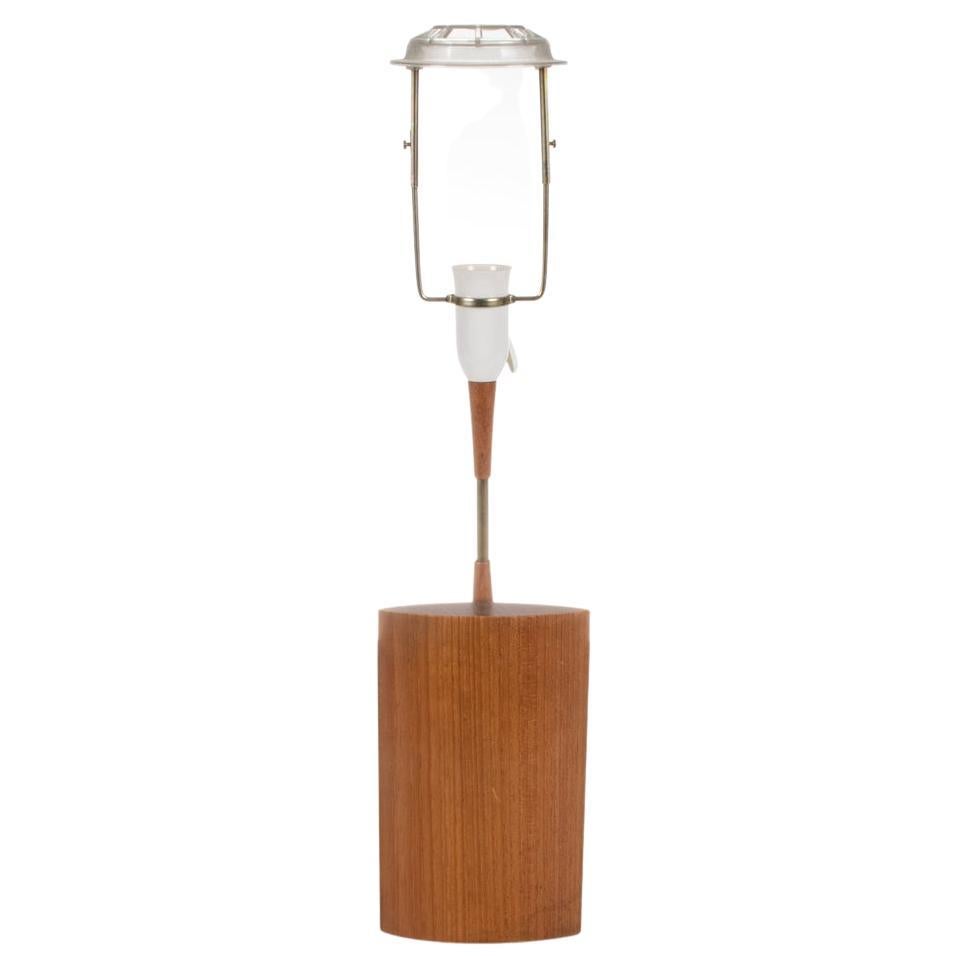 Lampe de table danoise en teck du milieu du siècle, c. 1960's