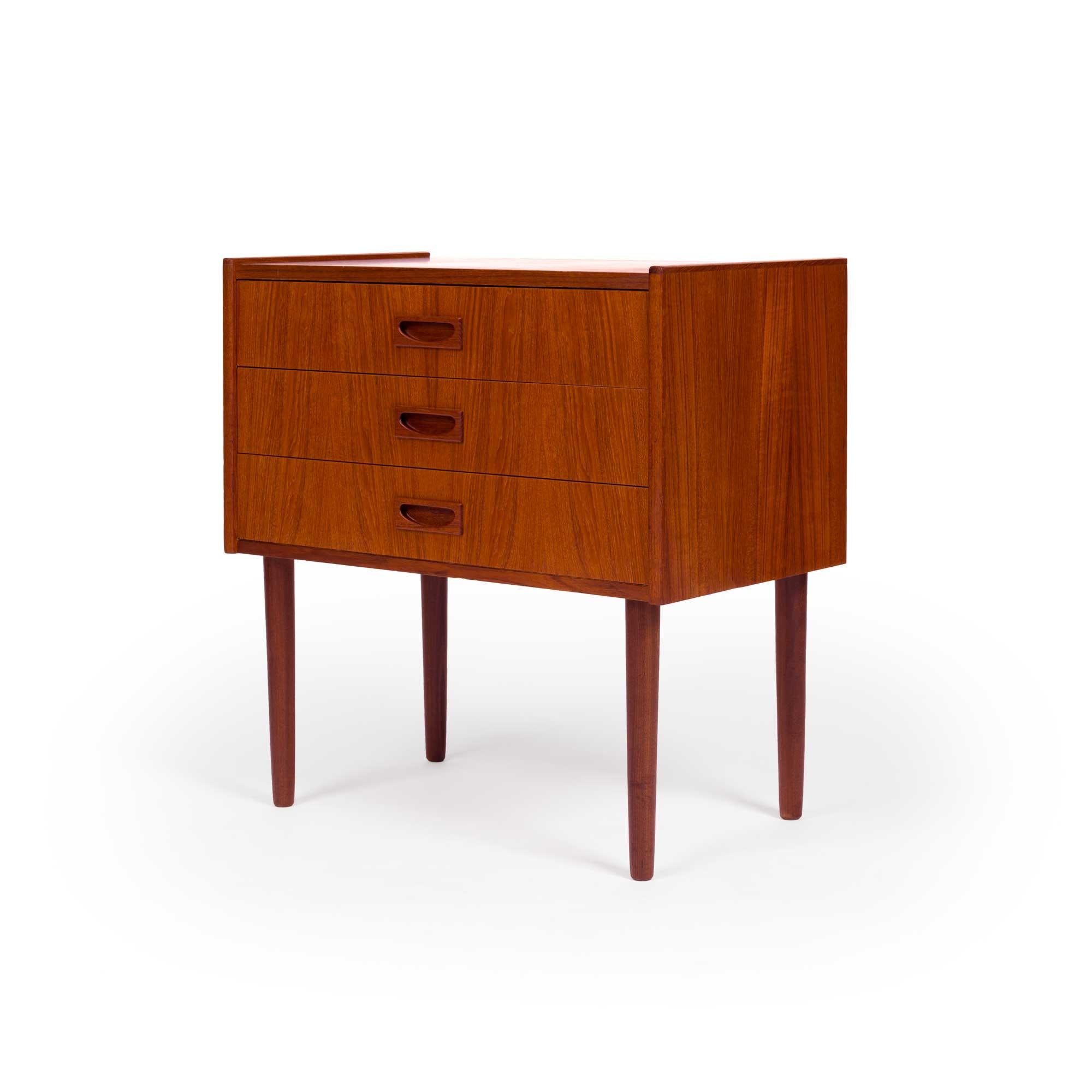 Danish Mid-Century Teak Three Drawer Chest 1960s For Sale 3