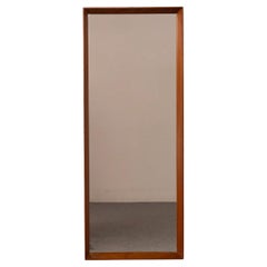 Espejo de pared danés de teca de mediados de siglo