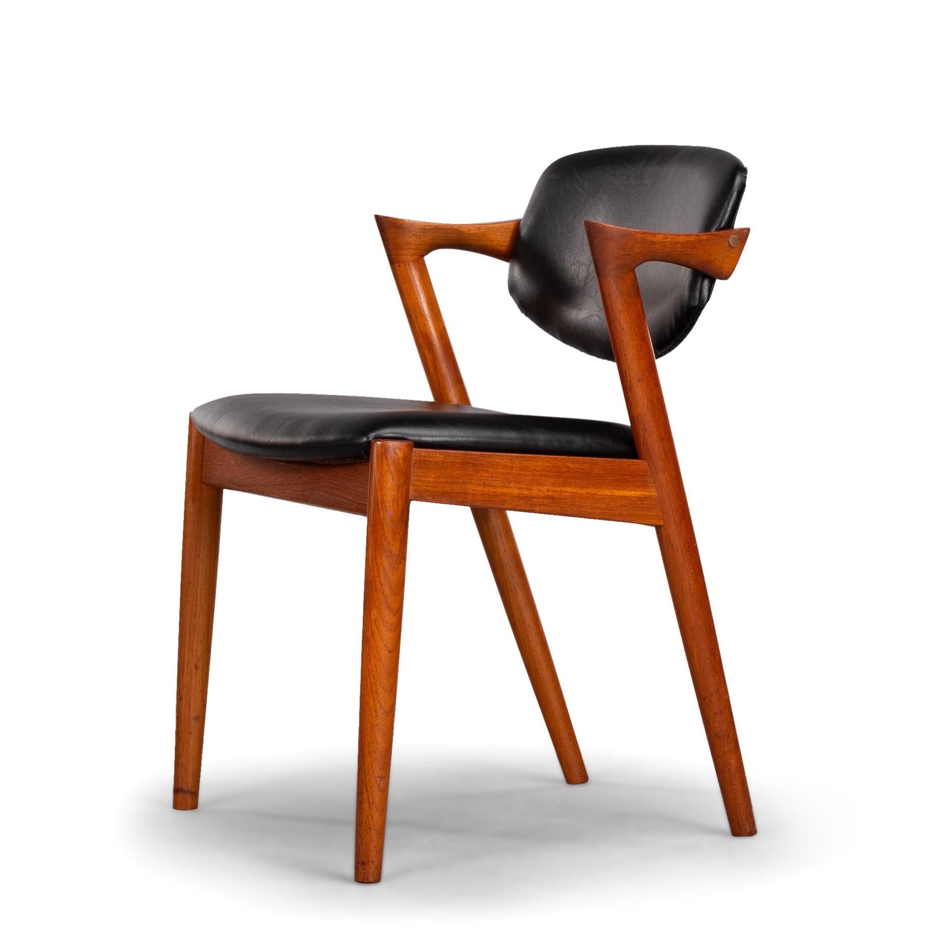Danish Mid-Century Teak Z-Chair, Model 42, by Kai Kristiansen, 1960s, Set of 4 4
