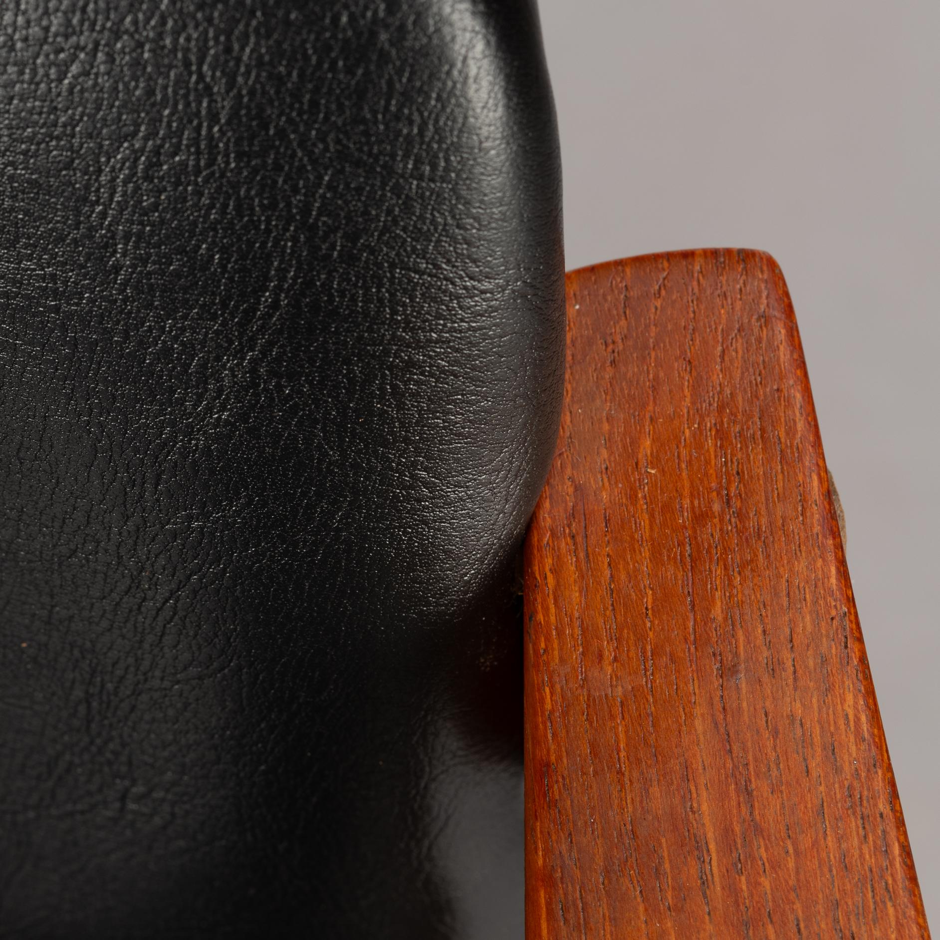 Danish Mid-Century Teak Z-Chair, Model 42, by Kai Kristiansen, 1960s, Set of 4 11