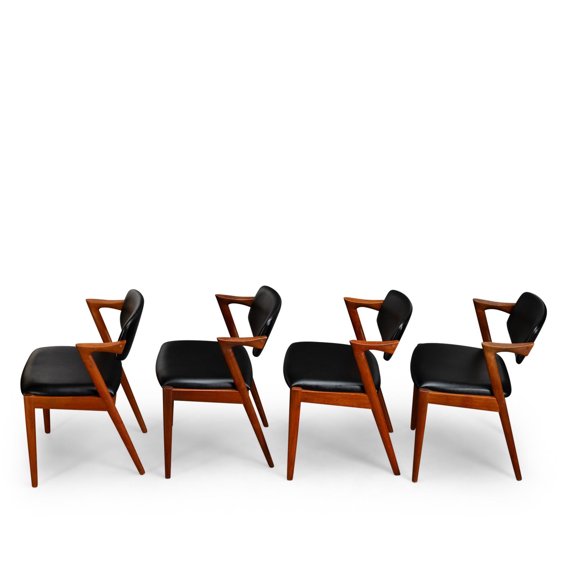 Danese Sedia a Z danese di metà secolo in teak, modello 42, di Kai Kristiansen, 1960, set di 4 pezzi in vendita
