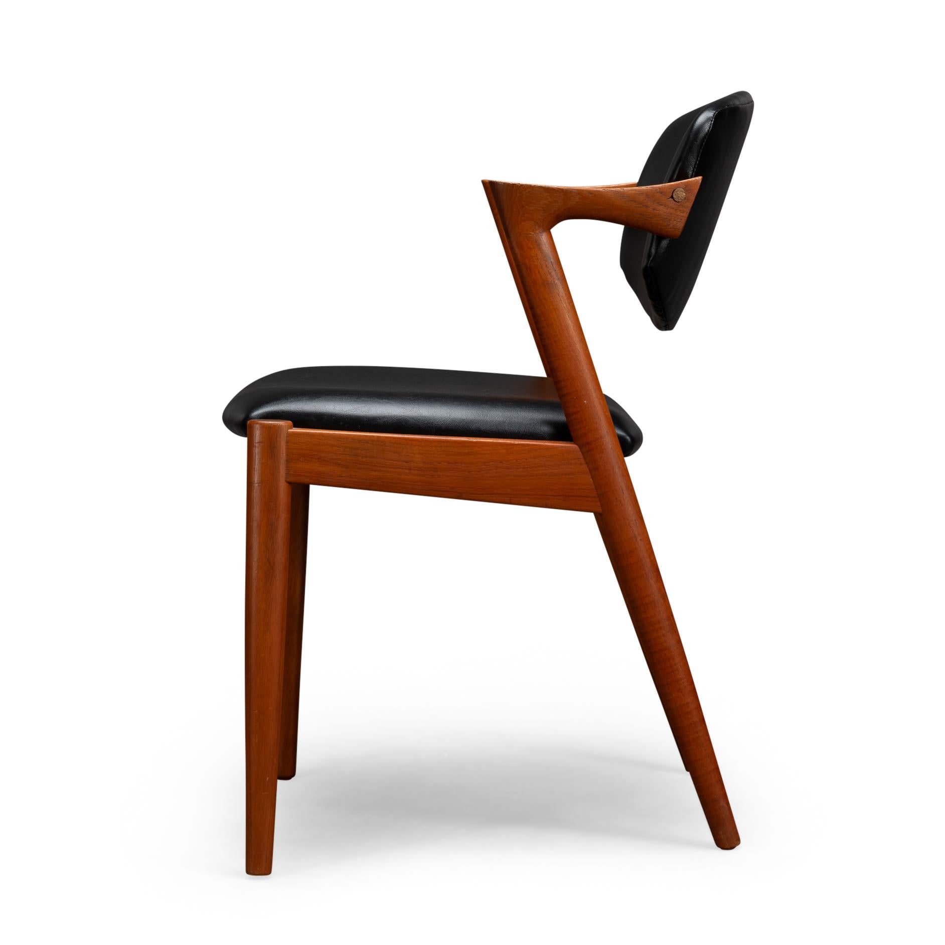 Metà XX secolo Sedia a Z danese di metà secolo in teak, modello 42, di Kai Kristiansen, 1960, set di 4 pezzi in vendita