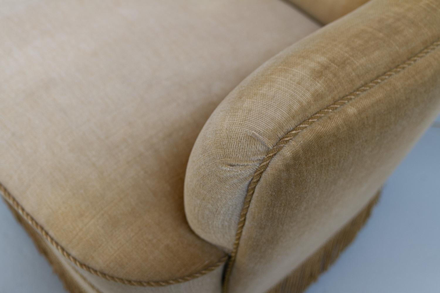 Chaise longue danoise en velours du milieu du siècle, années 1960. en vente 8