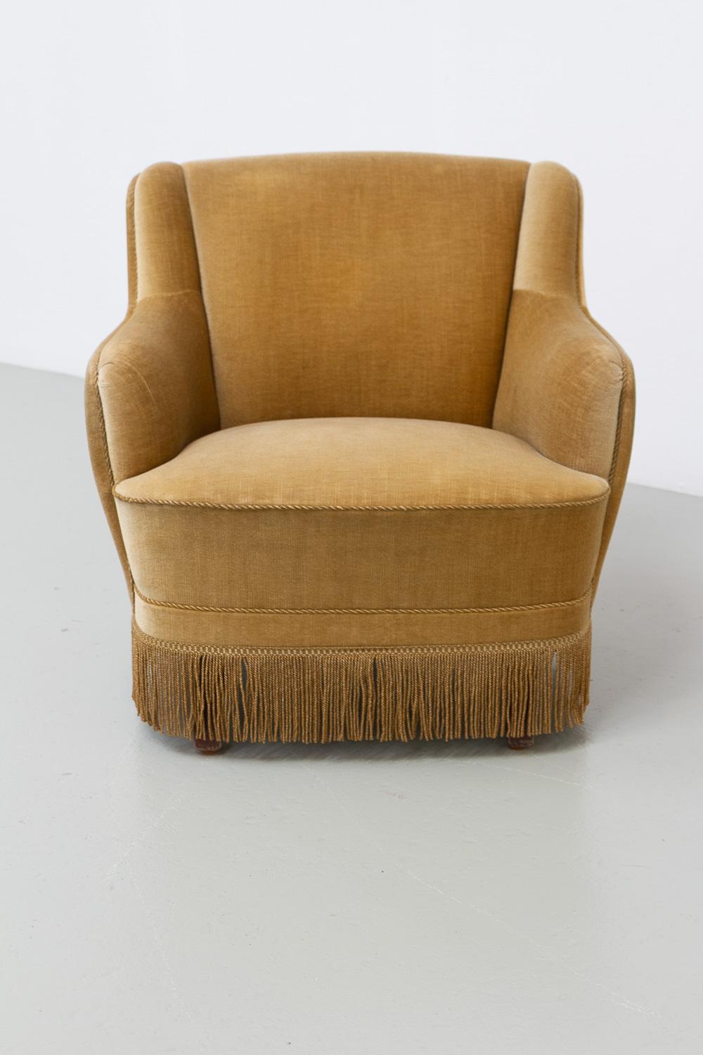 Milieu du XXe siècle Chaise longue danoise en velours du milieu du siècle, années 1960. en vente