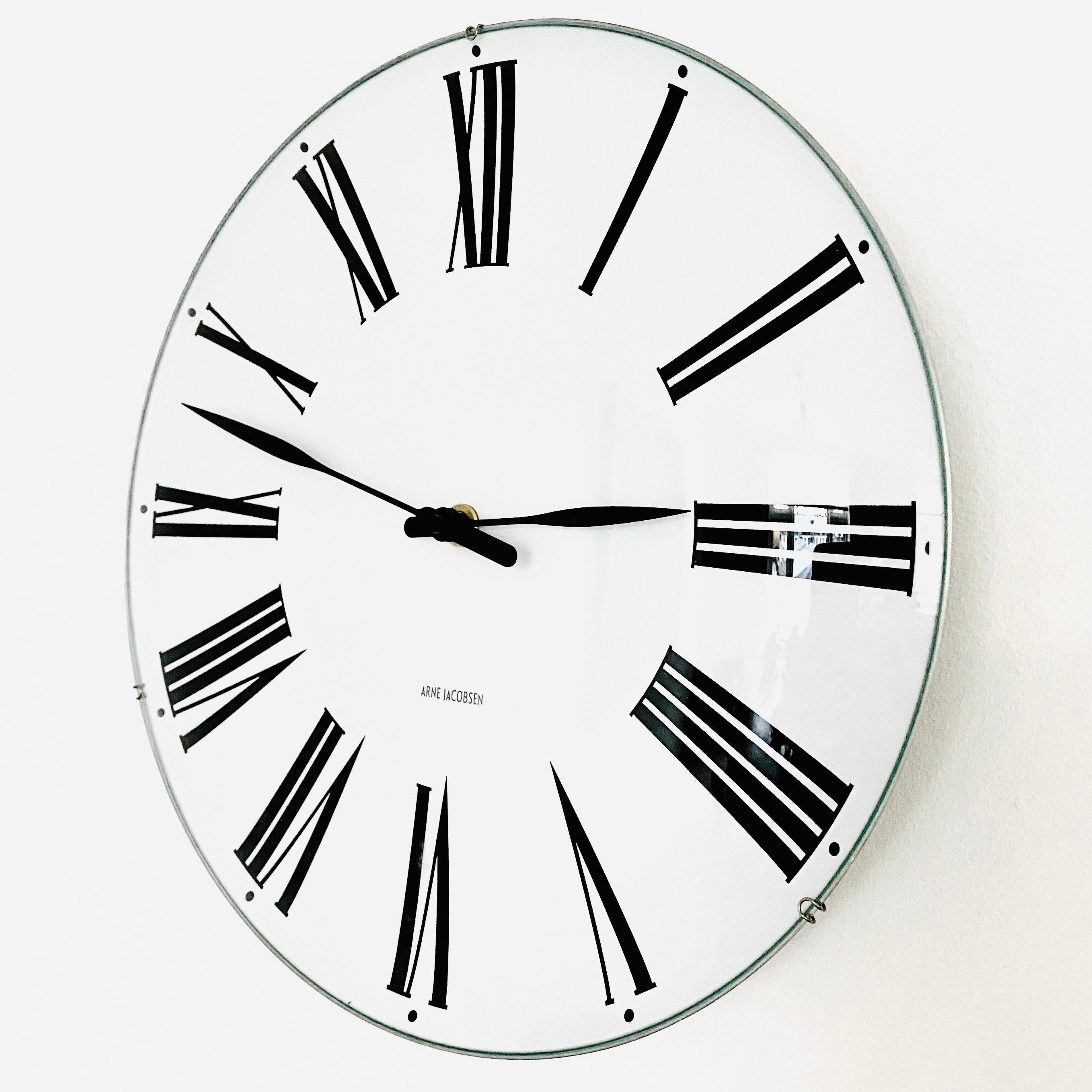 20th Century Danish Midcentury Wall Clock by Arne Jacobsen Model Roman For Sale