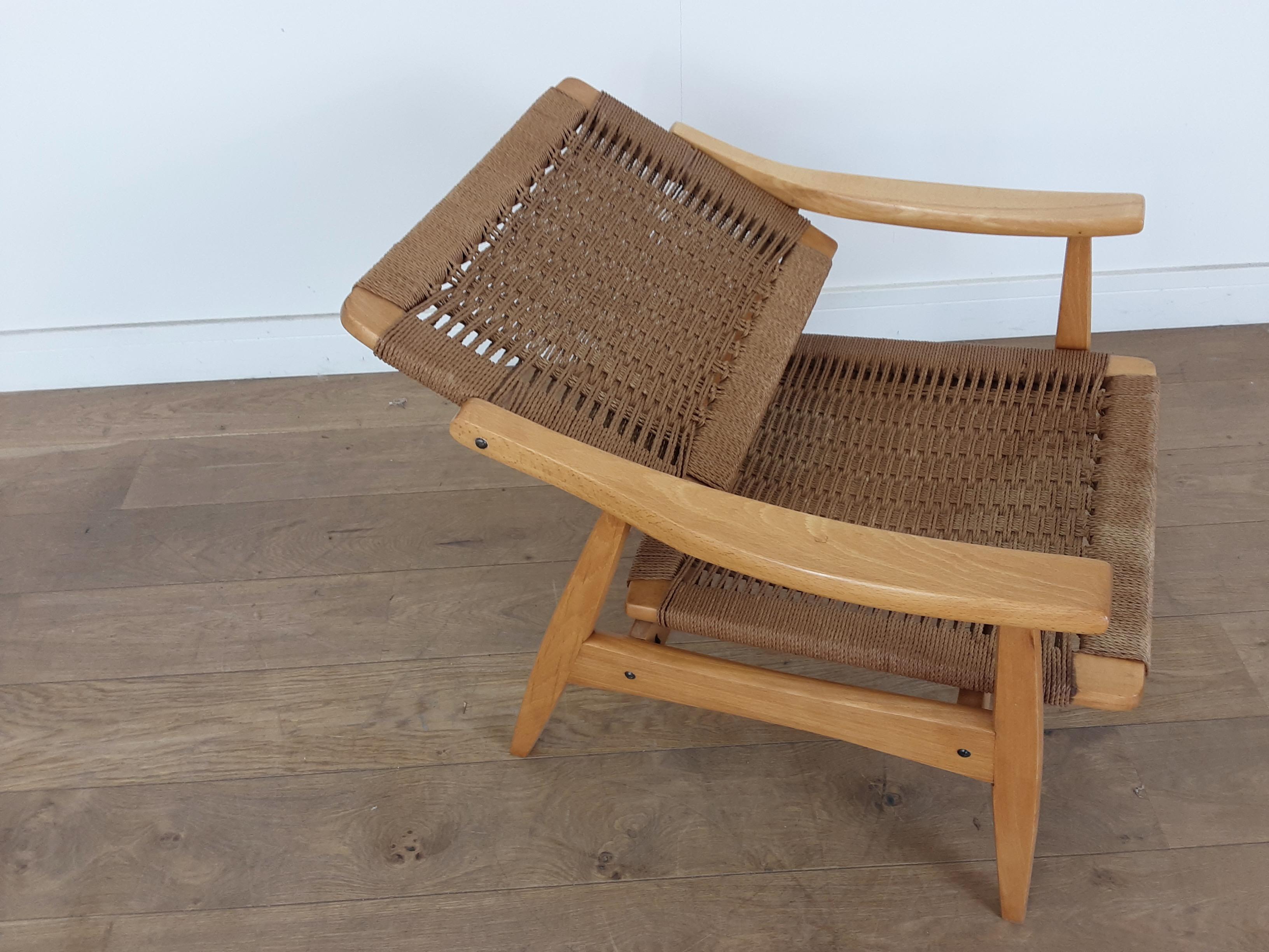 Danish Midcentury Wicker Lounge Suite with Tilt Back Armchairs For Sale 6