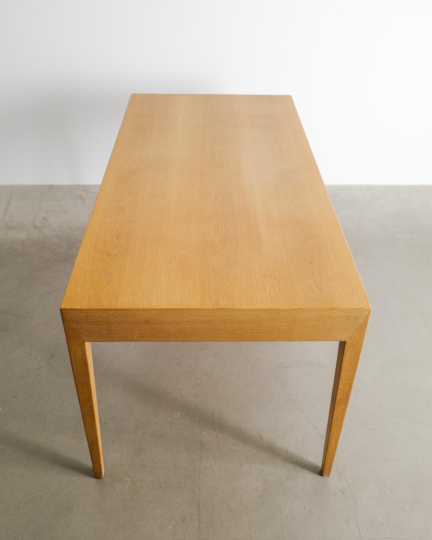 Danish Mid Century Wooden Desk Model 36 in Plain Oak by Severin Hansen, 1960s en vente 1