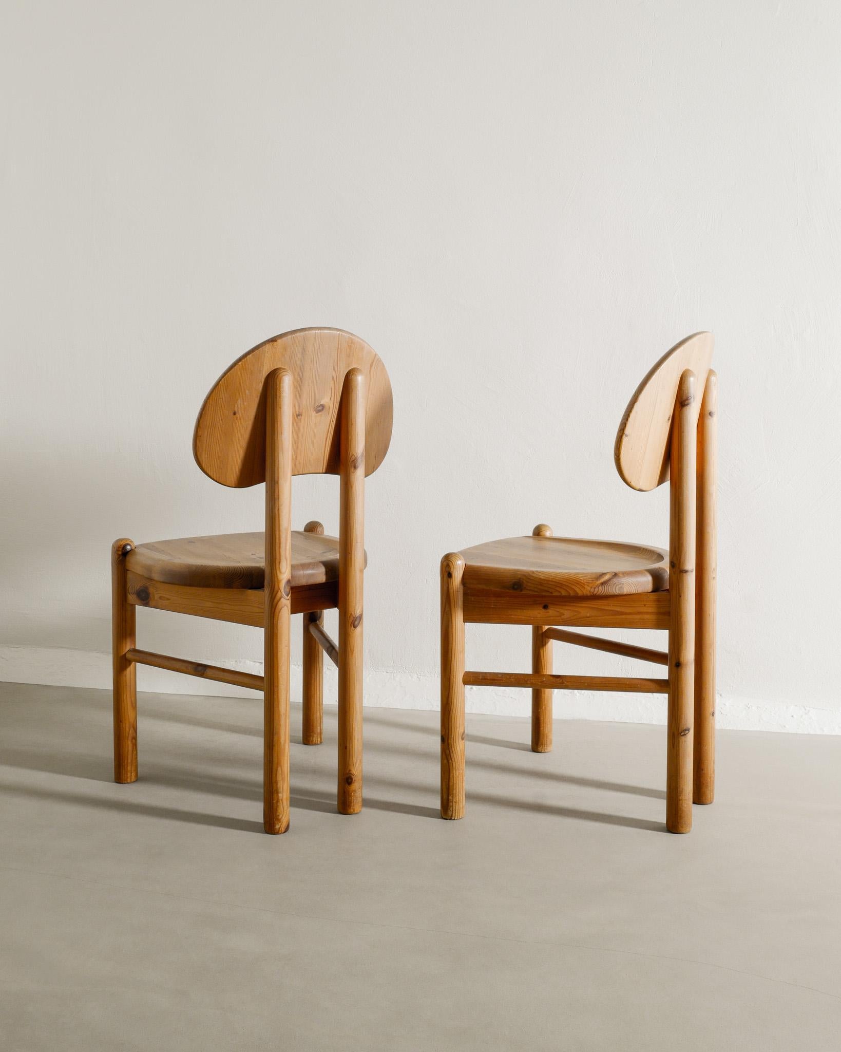 Danish Mid Century Wooden Pine Dining Chairs attr. to Rainer Daumiller, 1970s In Good Condition For Sale In Stockholm, SE