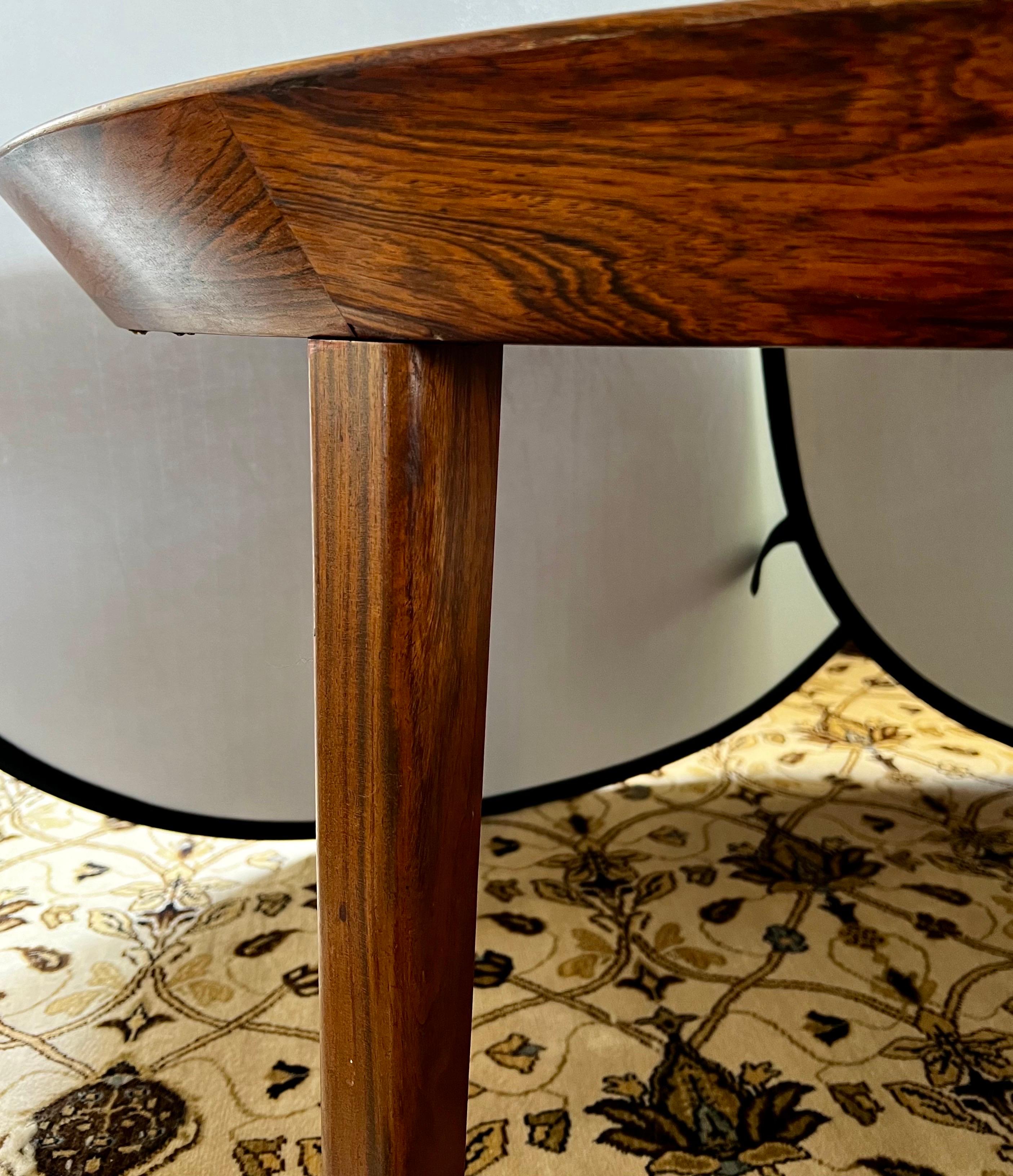 Danish Mid Modern Ole Hald for Gudme Mobelfabrik Extendable Dining Table In Good Condition In West Hartford, CT