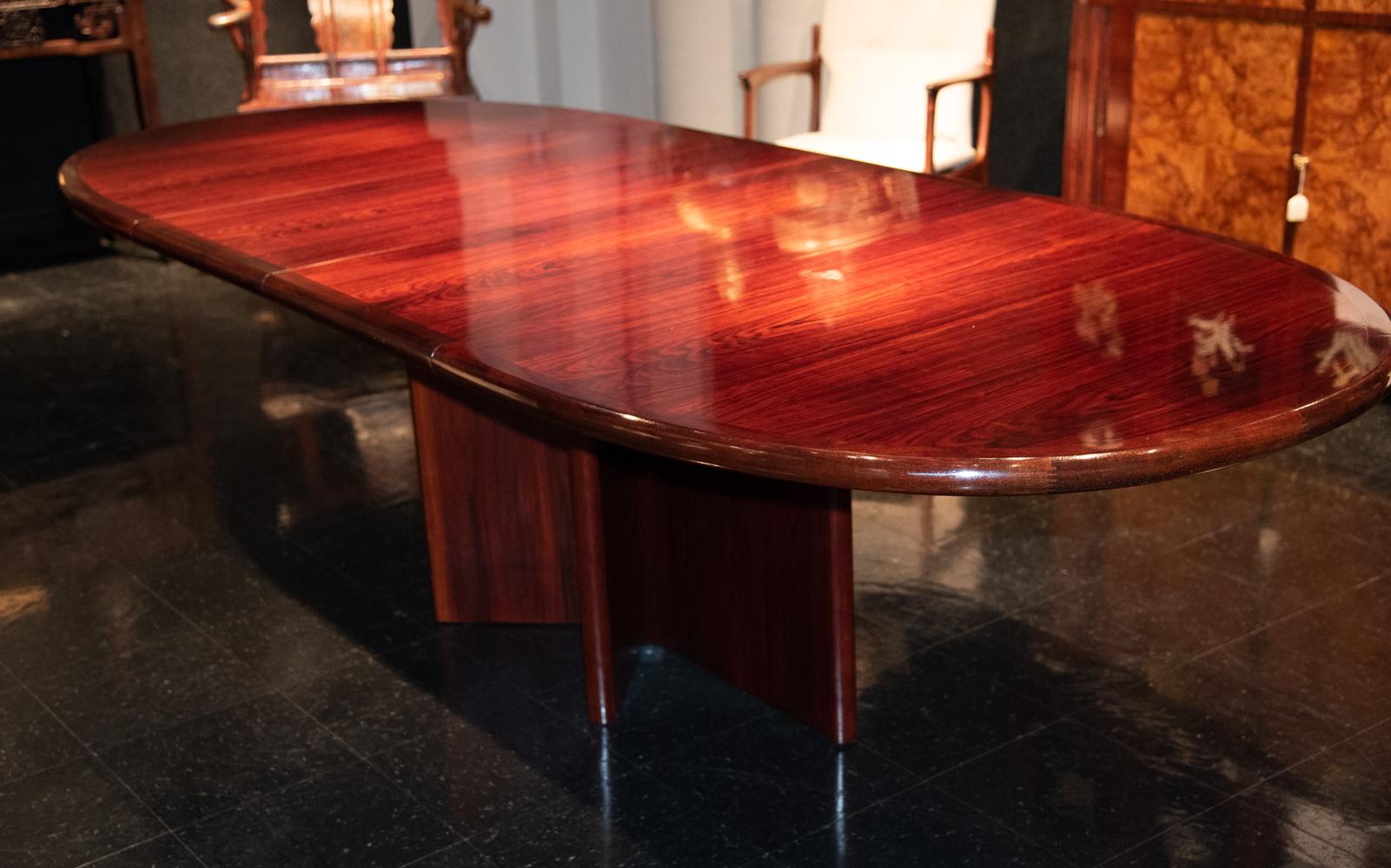 Rosewood Danish Mid-2th Century Dining or Conference Table