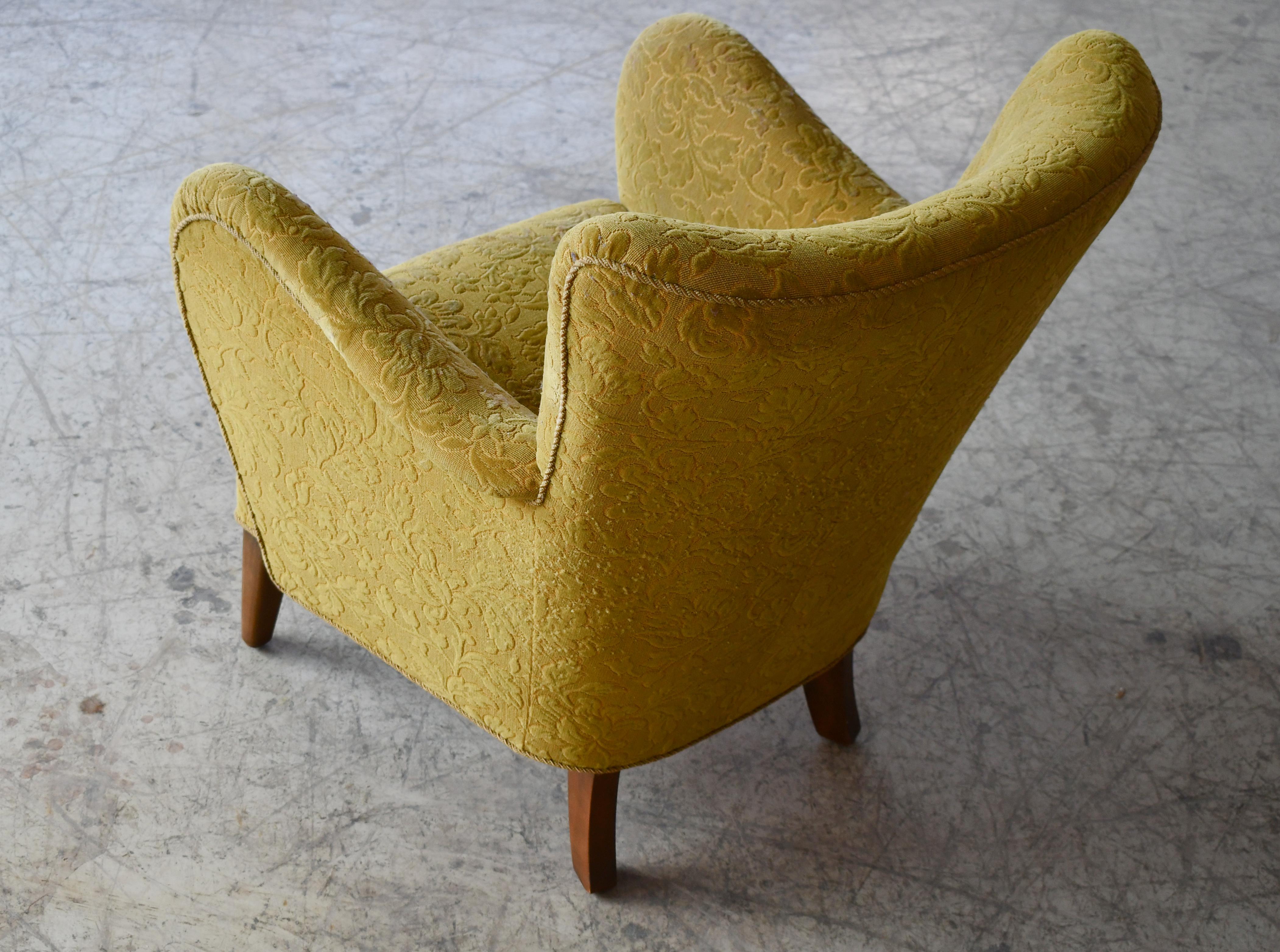 Mid-20th Century Danish Midcentury 1940s Flemming Lassen Style Low Lounge Chair For Sale