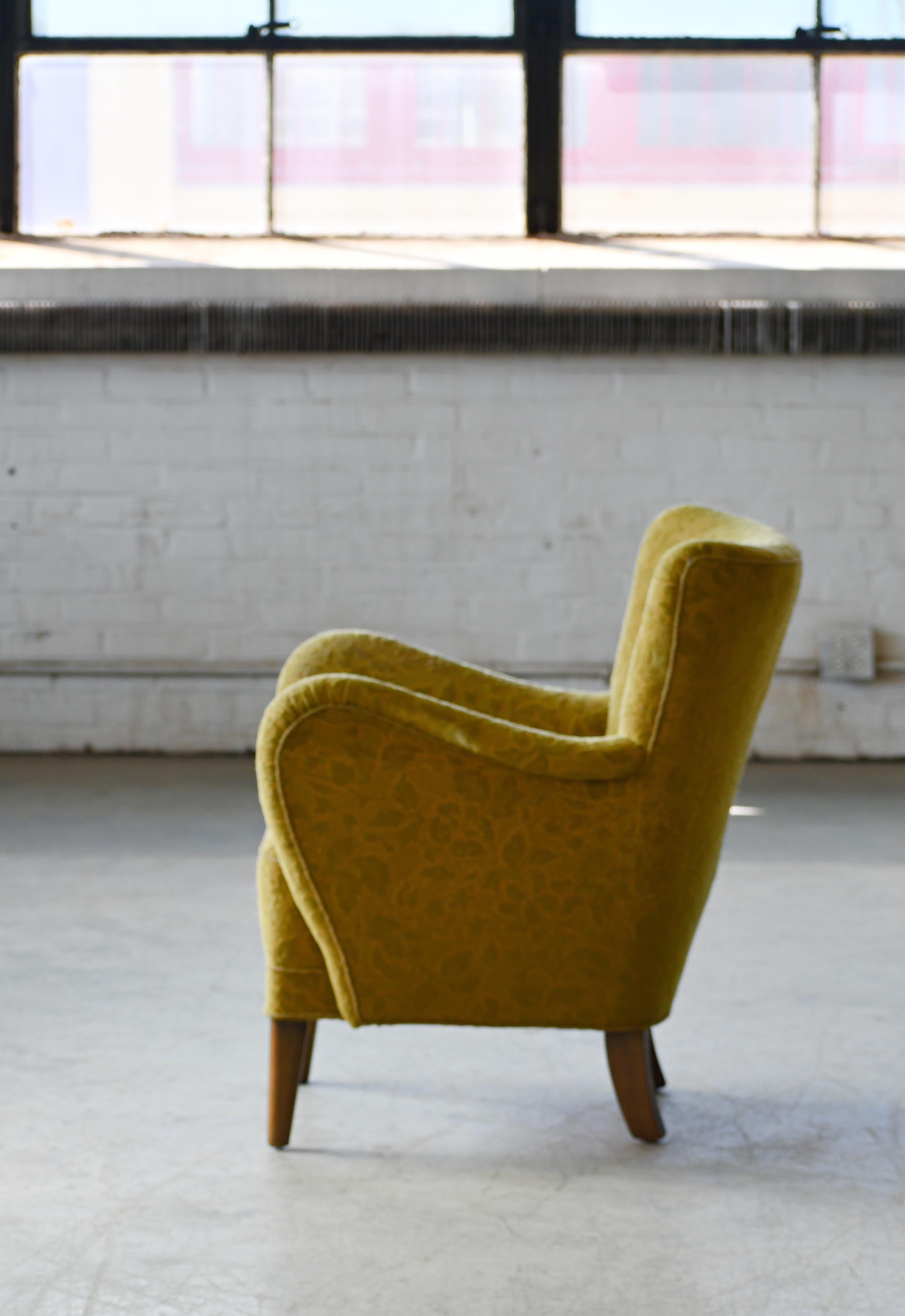 Danish Midcentury 1940s Flemming Lassen Style Low Lounge Chair For Sale 2