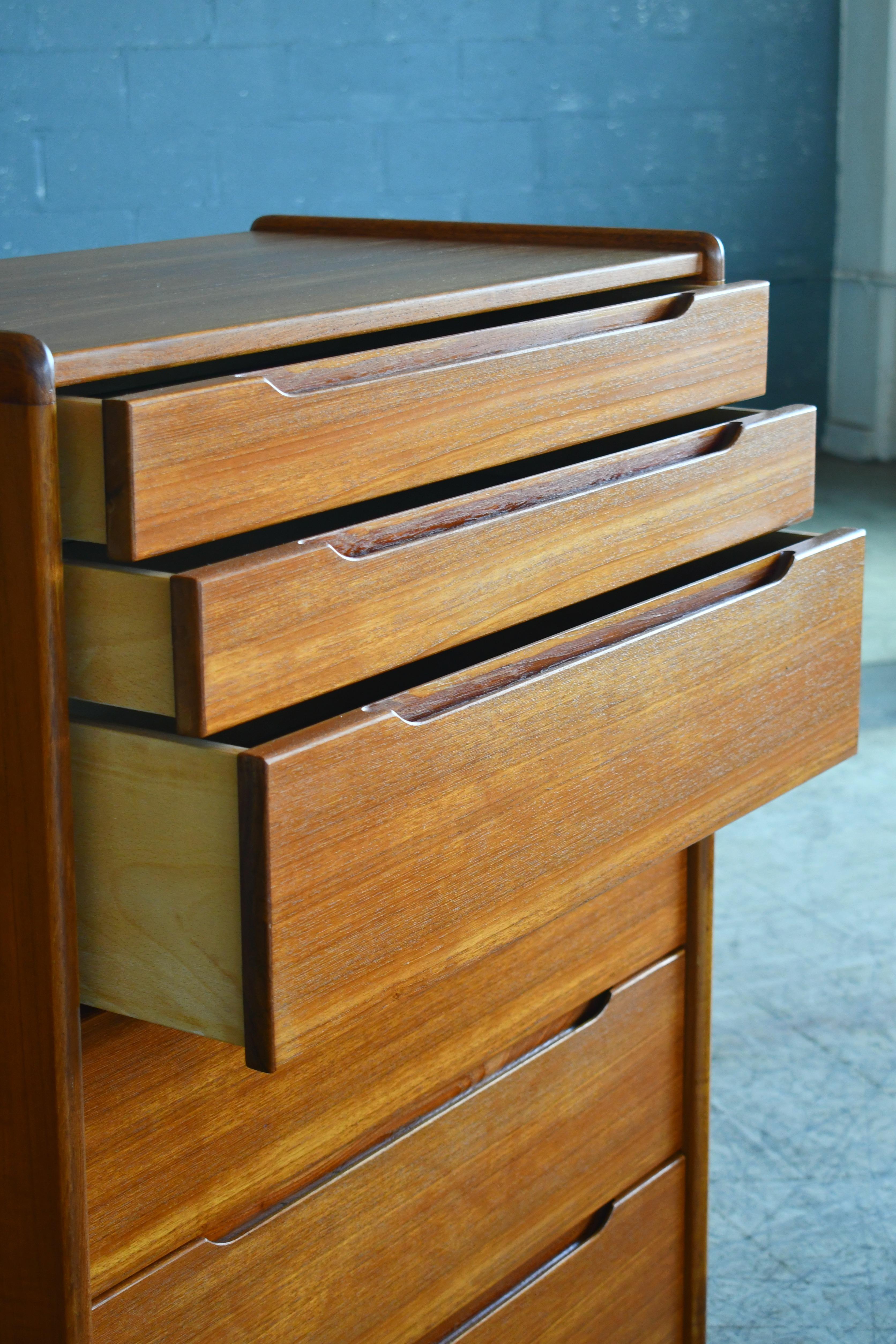 Danish Midcentury 1960s Tall Teak Dresser or Chest of Drawers In Good Condition In Bridgeport, CT