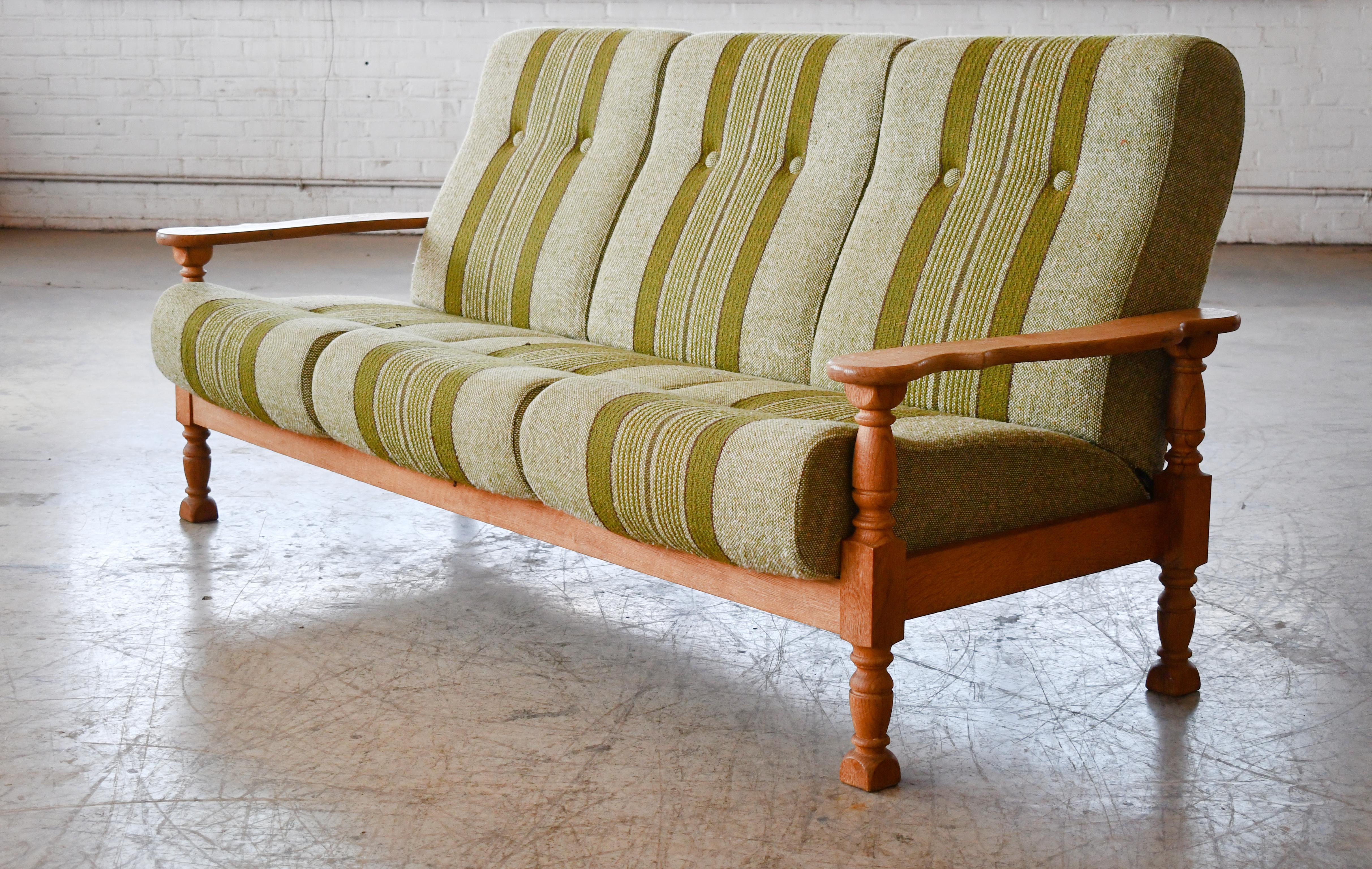Danish Midcentury 3-Seater Sofa in Solid Oak and Wool by Henry Kjærnulf, 1960s For Sale 2