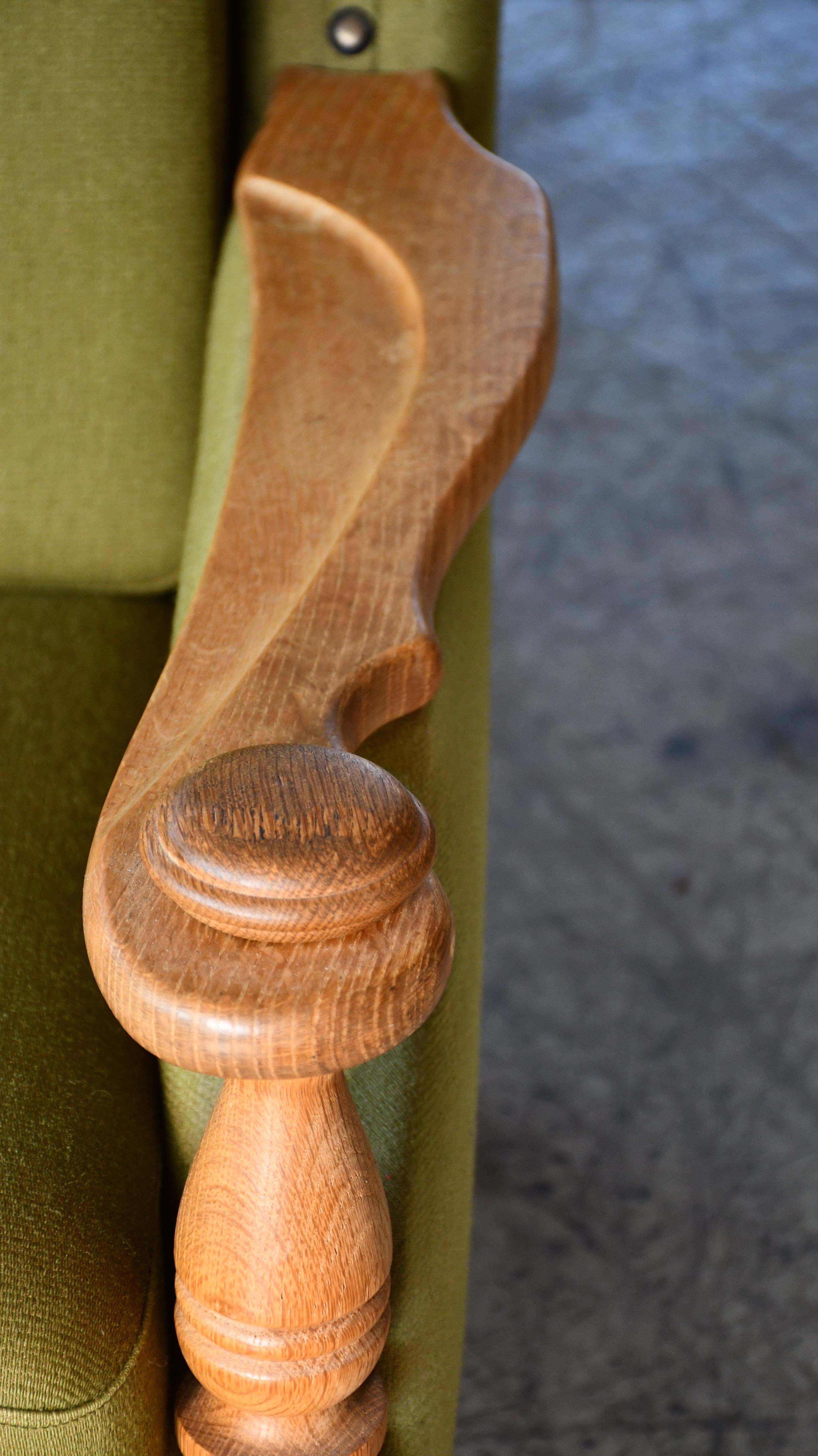 Dänisches 3-Sitzer-Sofa aus massiver Eiche von Henry Kjærnulf, 1960er Jahre im Angebot 3
