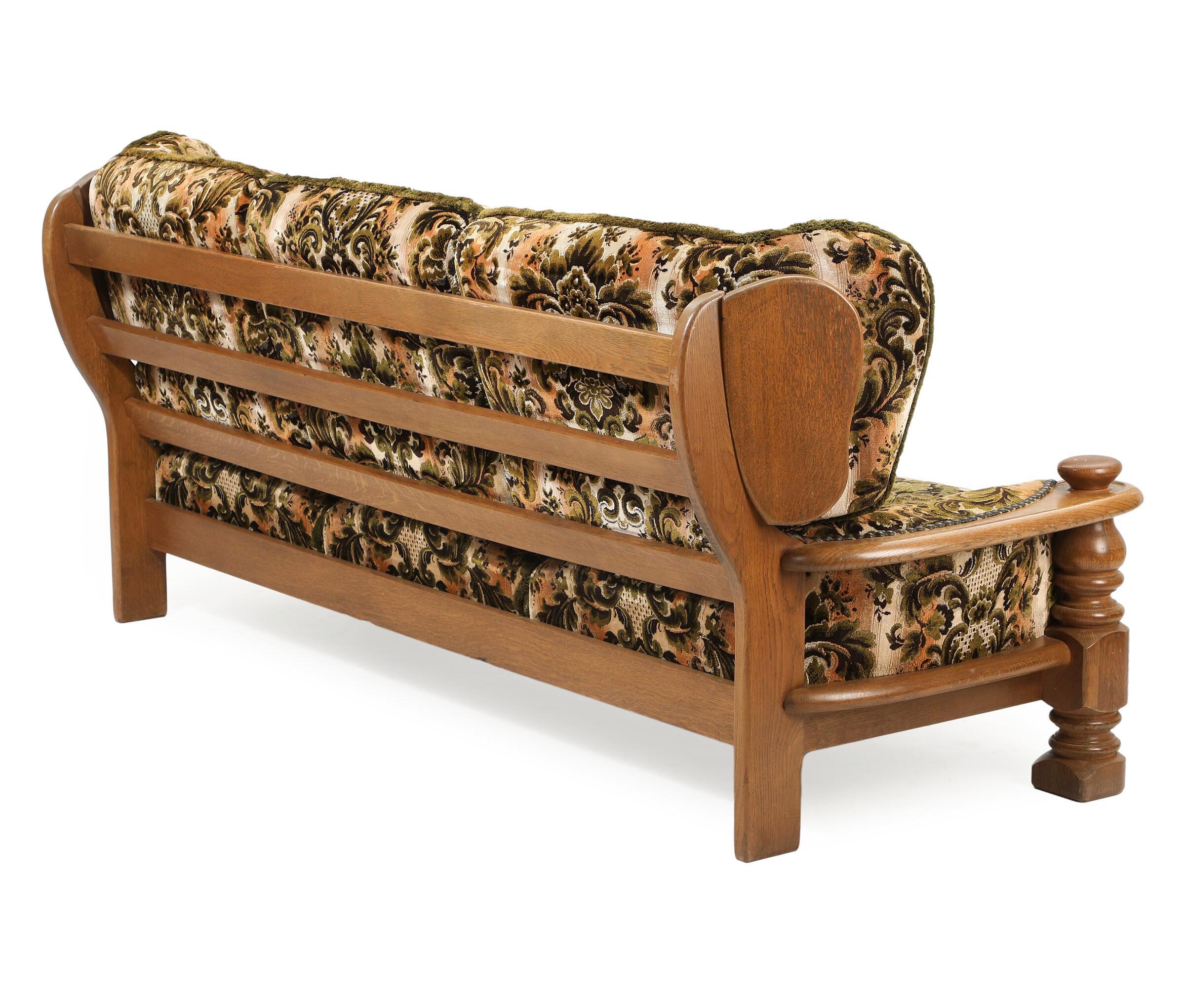 Danish Midcentury 3-Seater Sofa in Solid Stained Oak style of Henry Kjærnulf In Good Condition For Sale In Bridgeport, CT