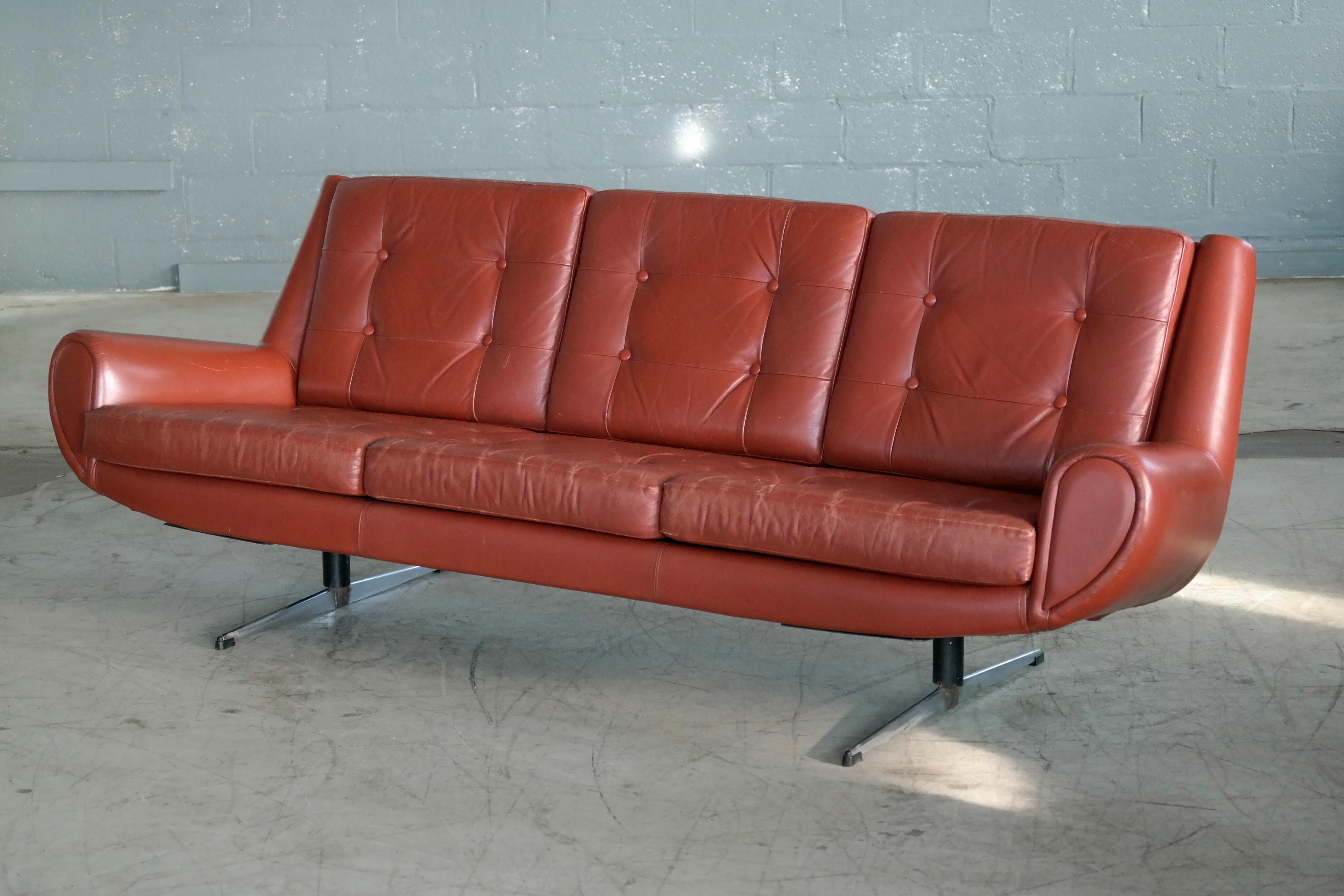 Mid-Century Modern Danish Midcentury Airport Style Leather Sofa with Metal Legs by Skjold Sorensen