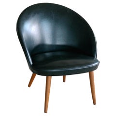 Danish Midcentury Black Vinyl Easy Chair Model 301 by Ejvind Johansson, 1958