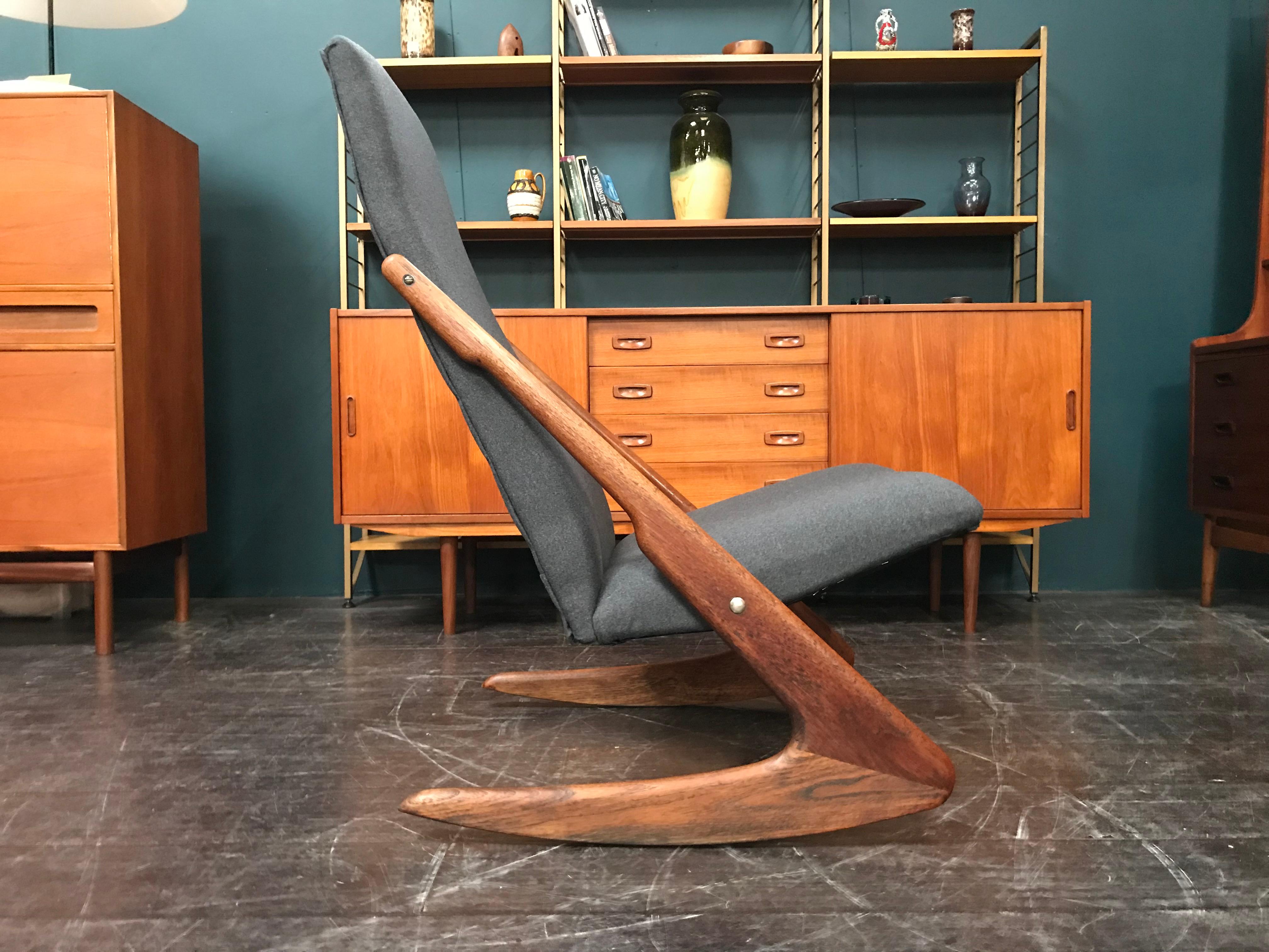 20th Century Danish Midcentury 'Boomerang' Rocking Chair by Mogens Kold For Sale