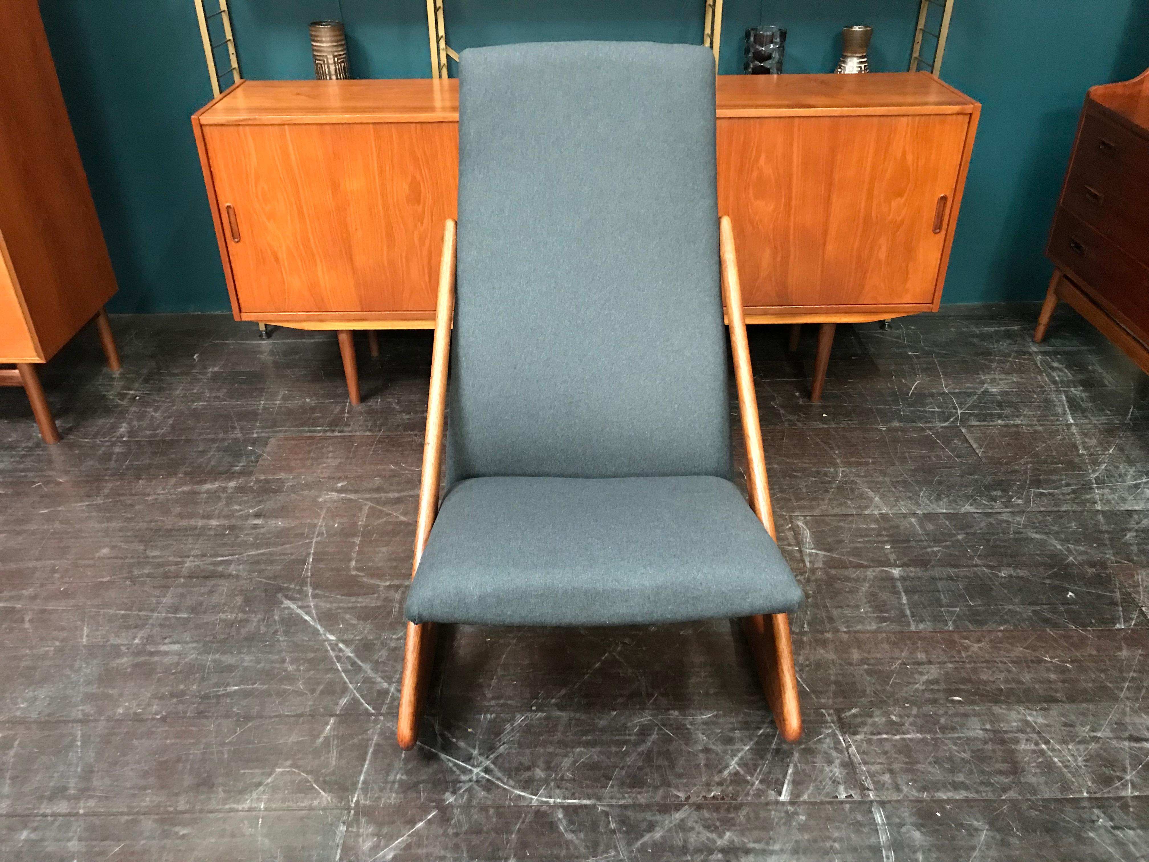 Danish Midcentury 'Boomerang' Rocking Chair by Mogens Kold For Sale 1