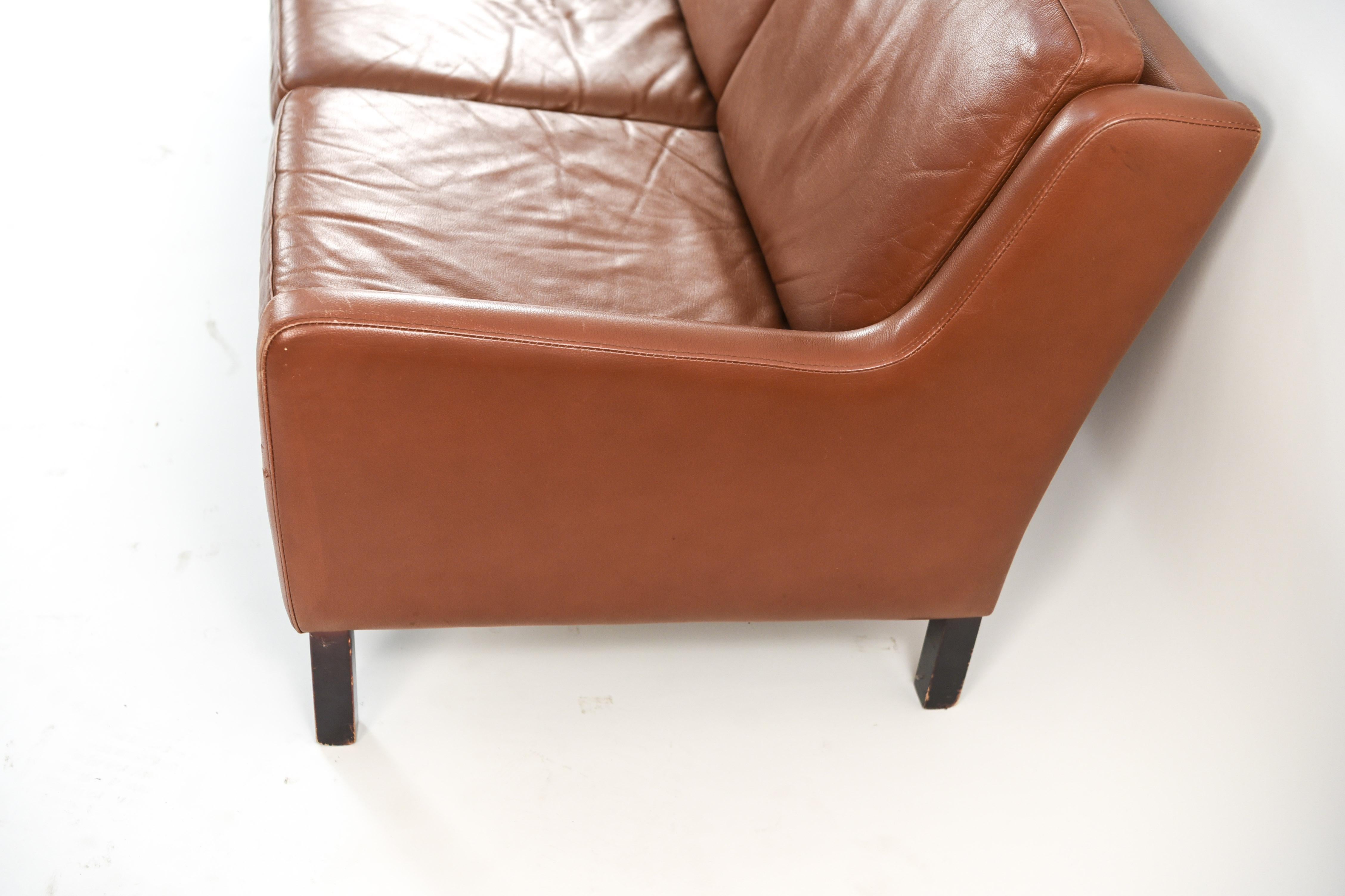 Danish Midcentury Borge Mogensen Style Leather Sofa In Good Condition In Norwalk, CT