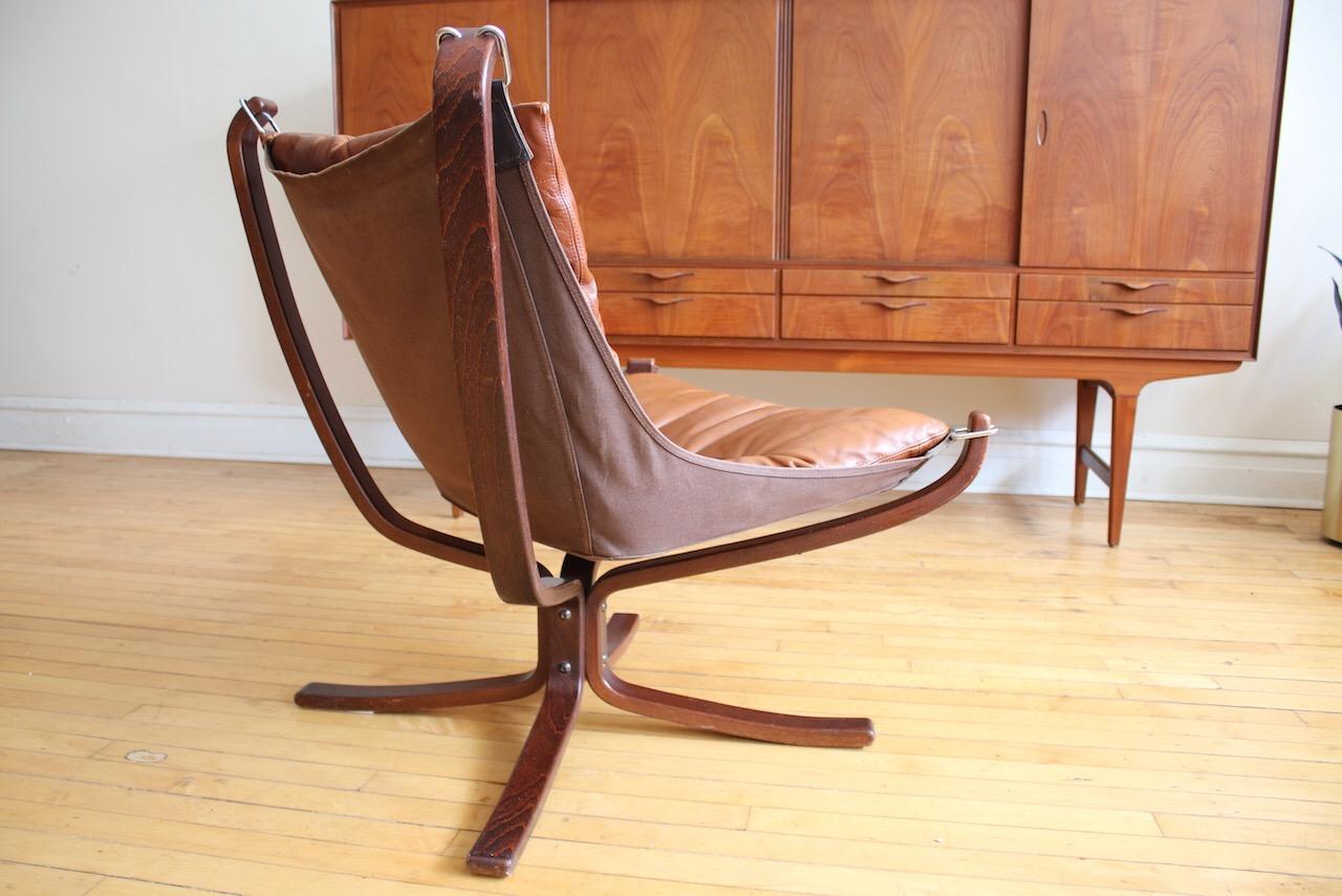 Danish Midcentury Brown Leather Sigurd Ressell Falcon Chair 1