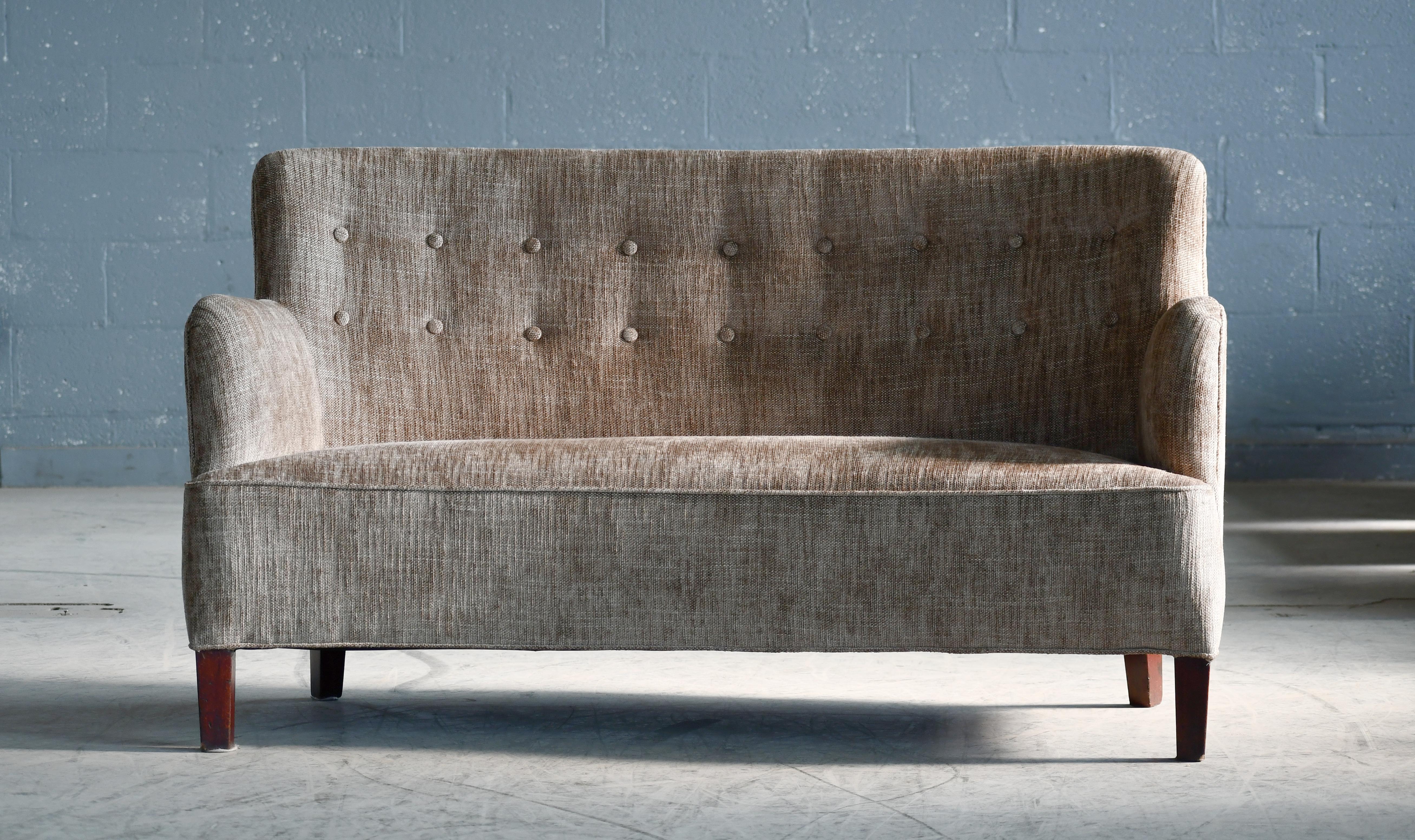 Danish Midcentury Classic Curved Settee in the Style of Georg Kofoed 4