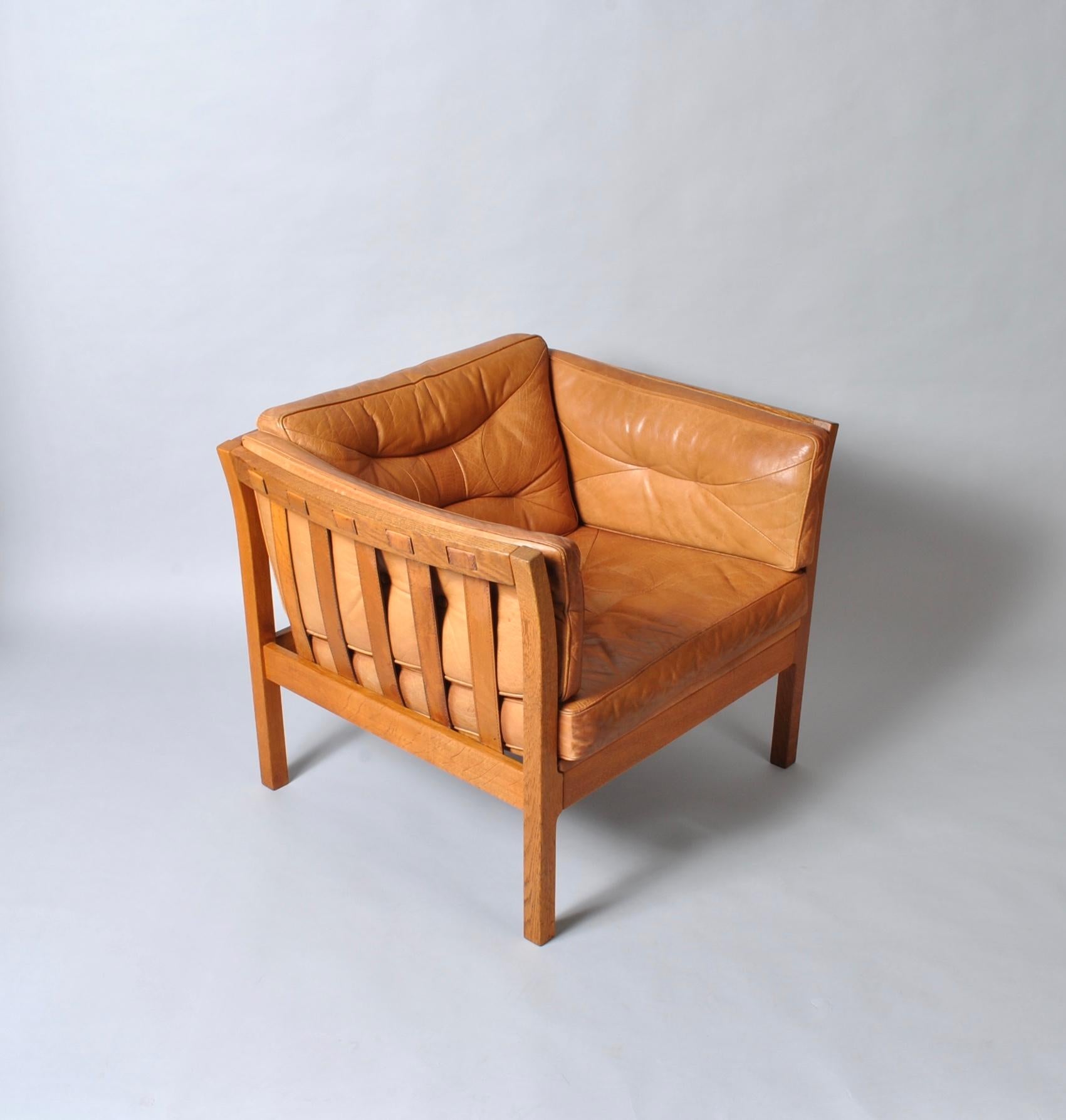 Danish Midcentury Club Lounge Chair, Tan Leather and Oak 3