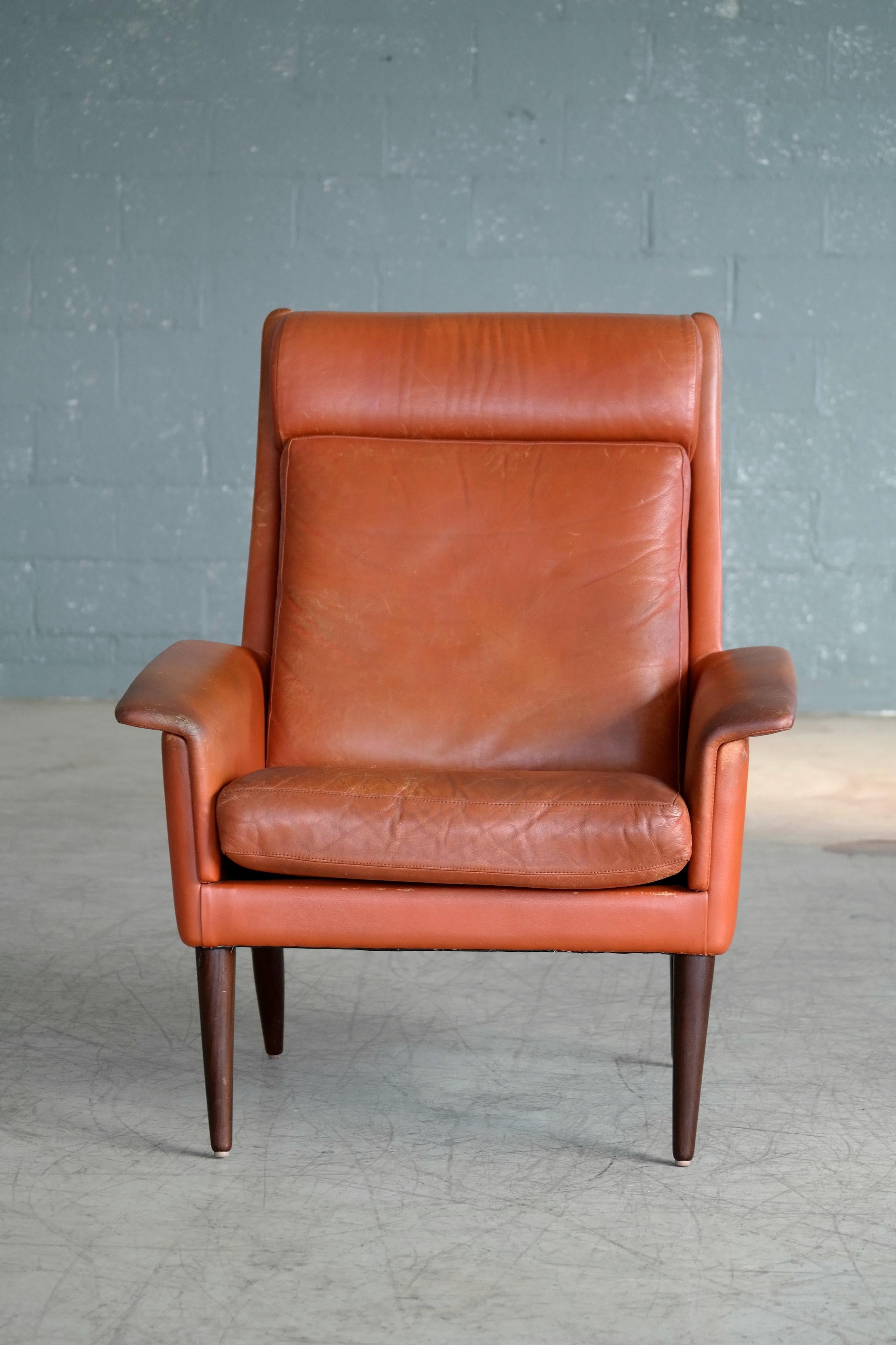 high back leather lounge chair