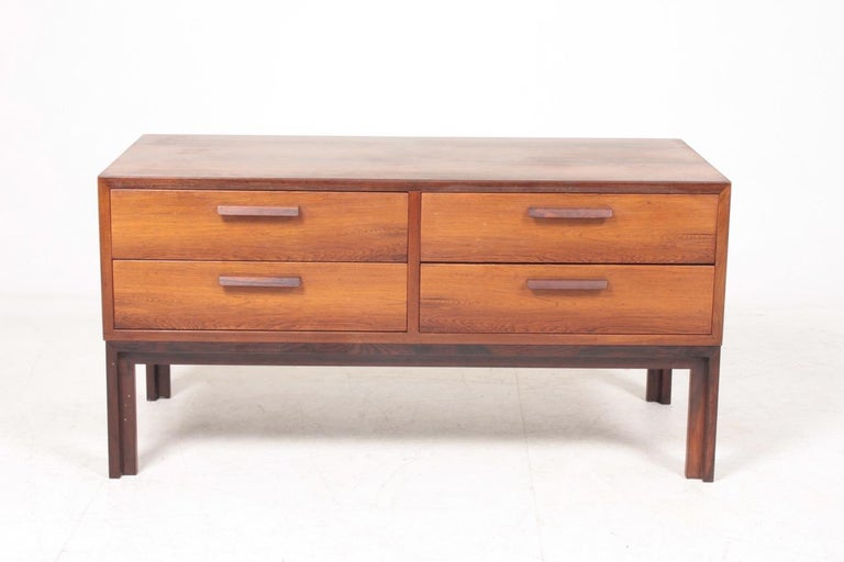 Commode in rosewood designed by Kai Kristiansen for Feldballes Møbler. Great original condition, 1950s.