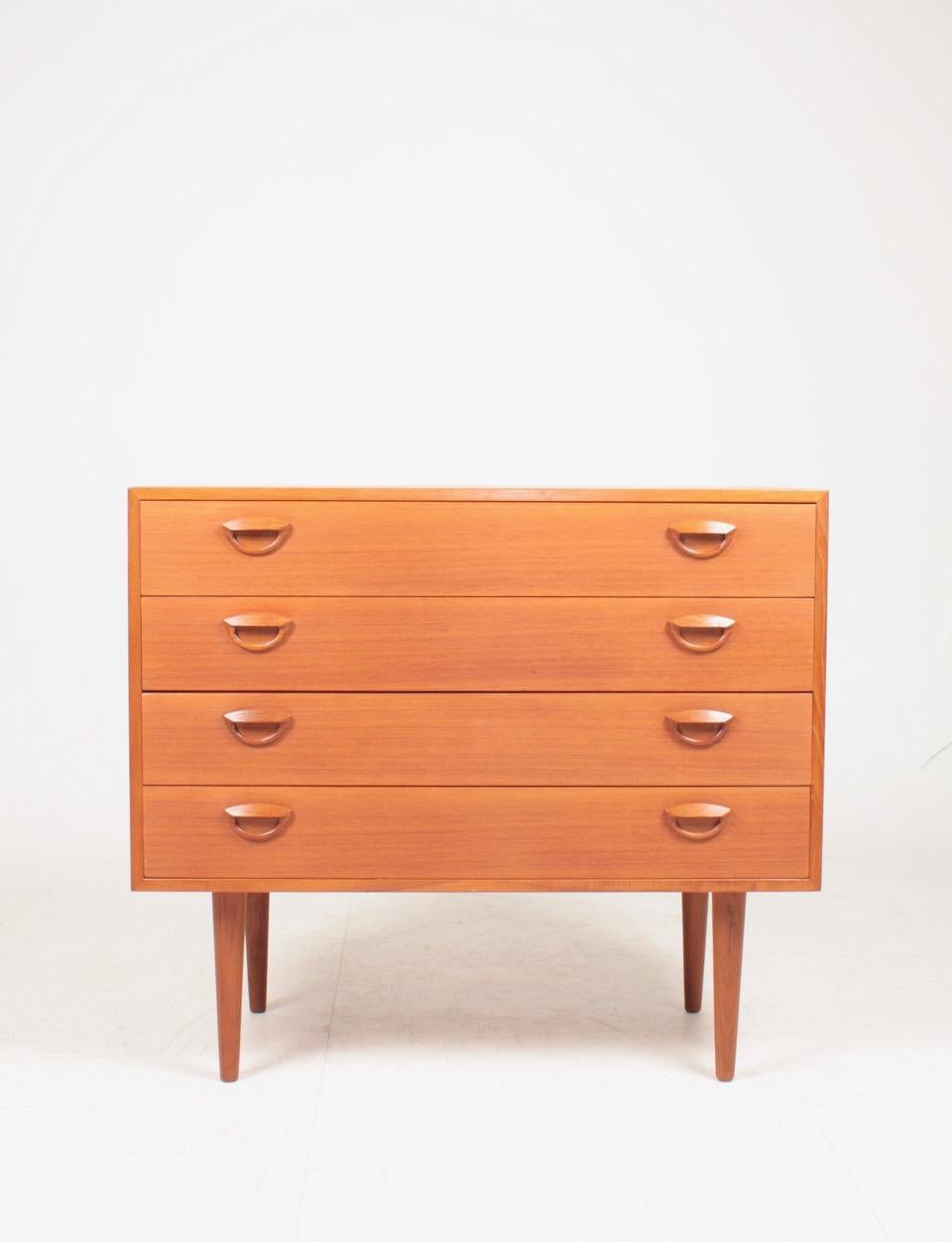 Commode in teak designed by Kai Kristiansen for Feldballe møbler. Great original condition, 1950s.