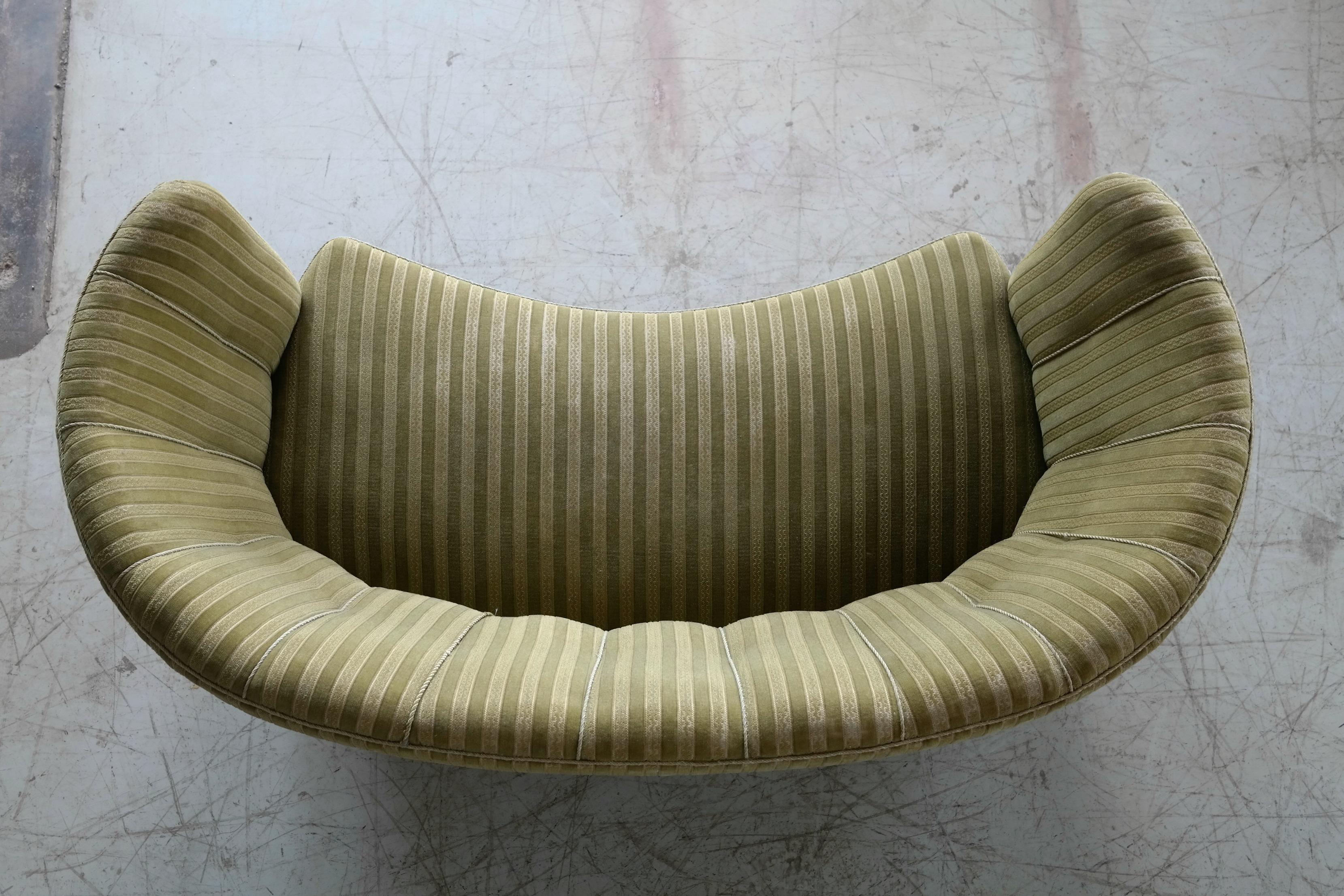 Danish Midcentury Curved or Banana Form Sofa or Loveseat in Beech and Mohair 4