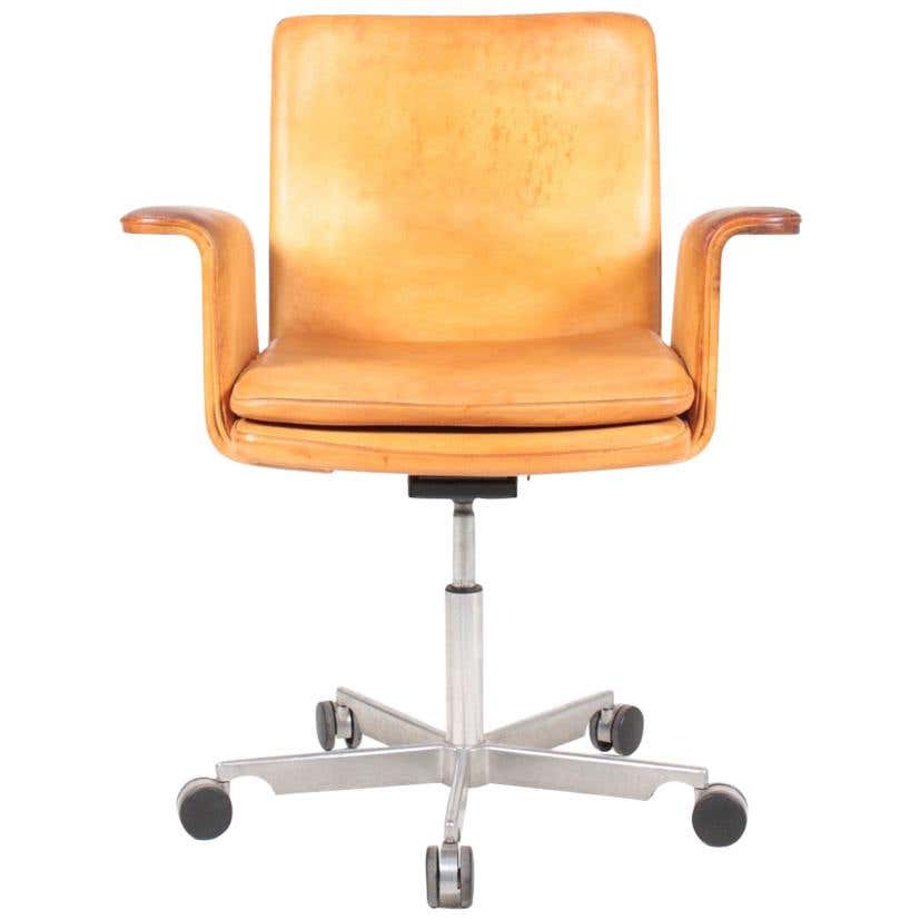 Pastel desk chair Clearance