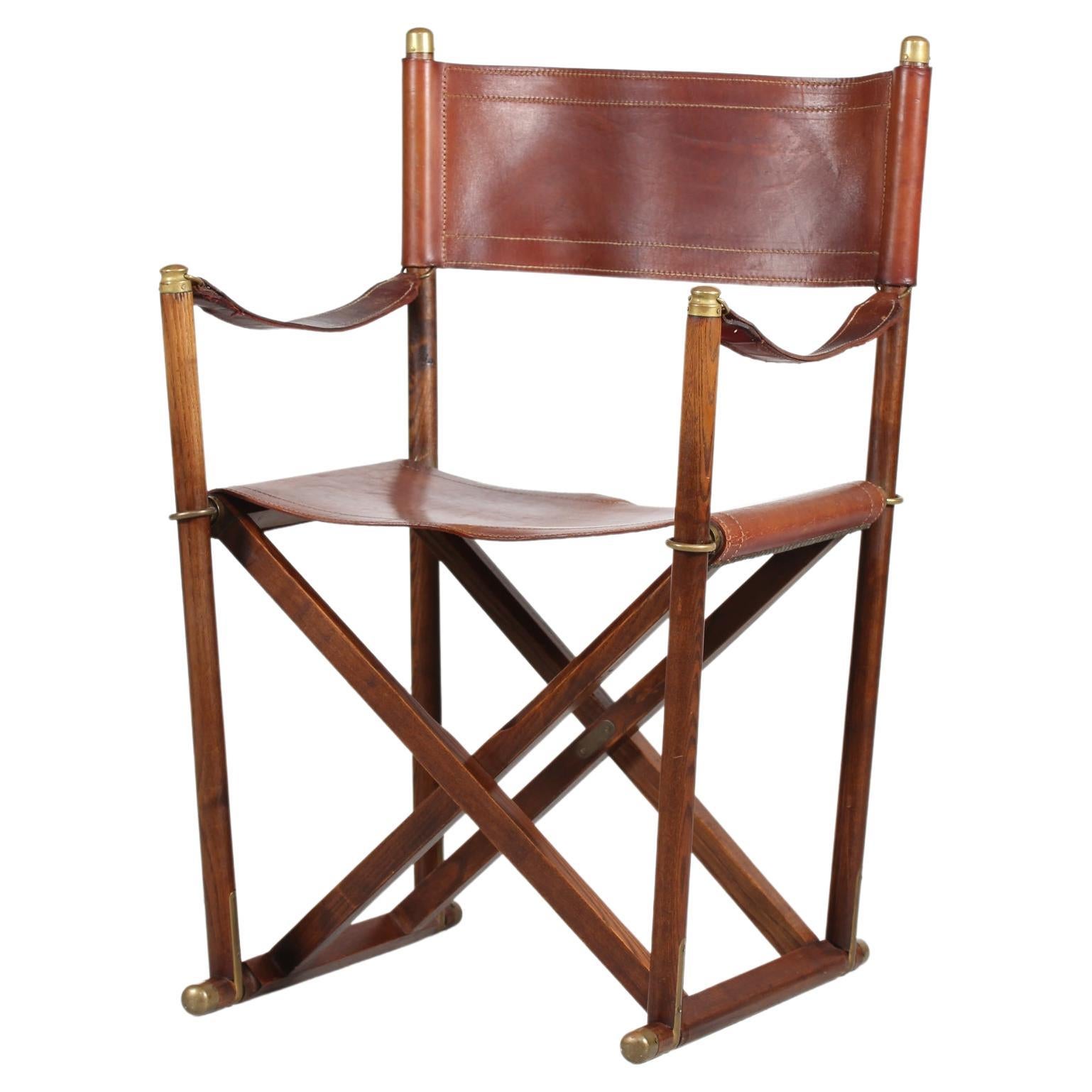 Danish Midcentury Directors Safari Chair of Elm Wood, Core Leather, Brass, 1960s