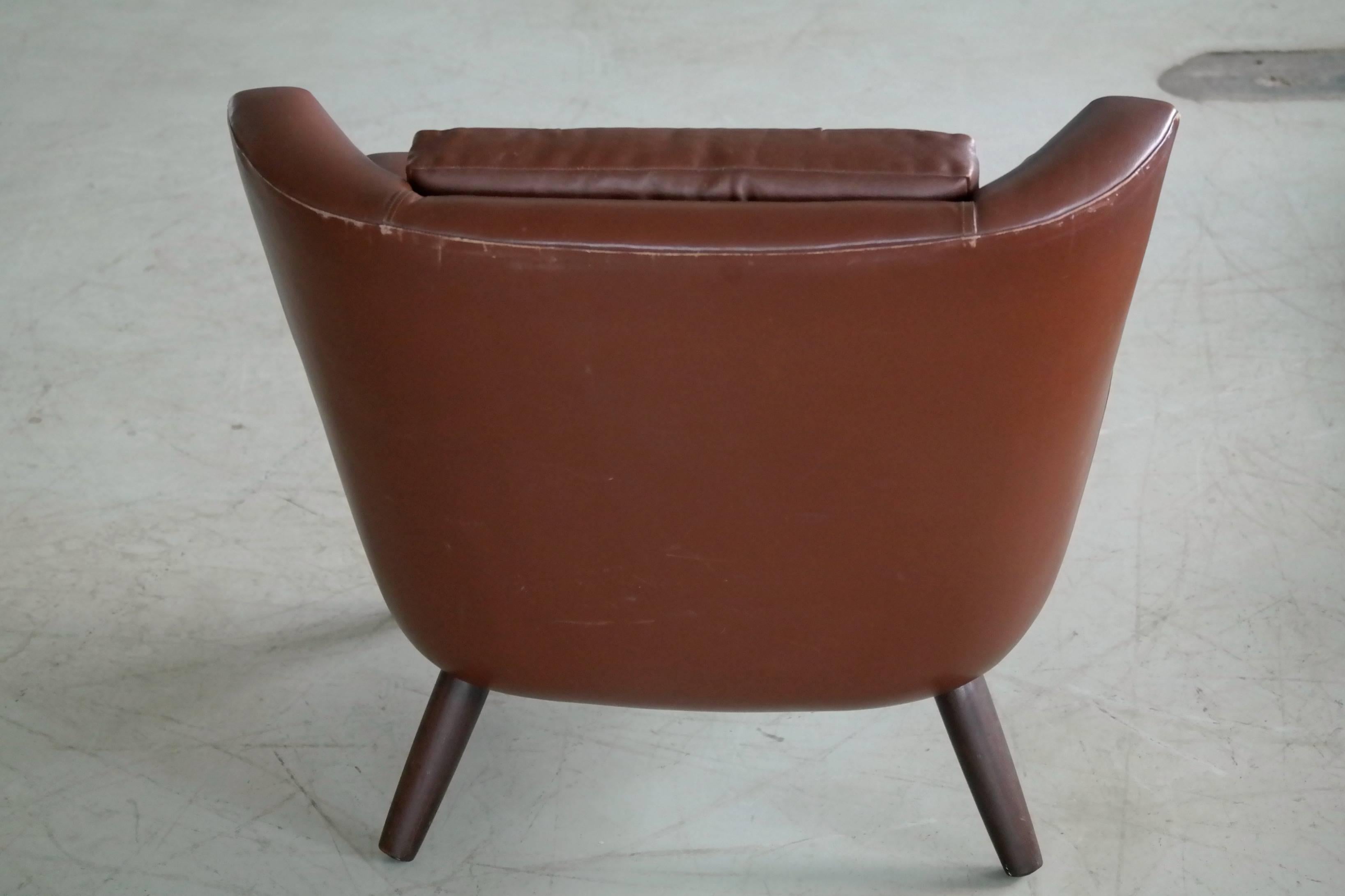 Danish Midcentury Easy Chair in Leather and Teak by Skjold Sørensen 2