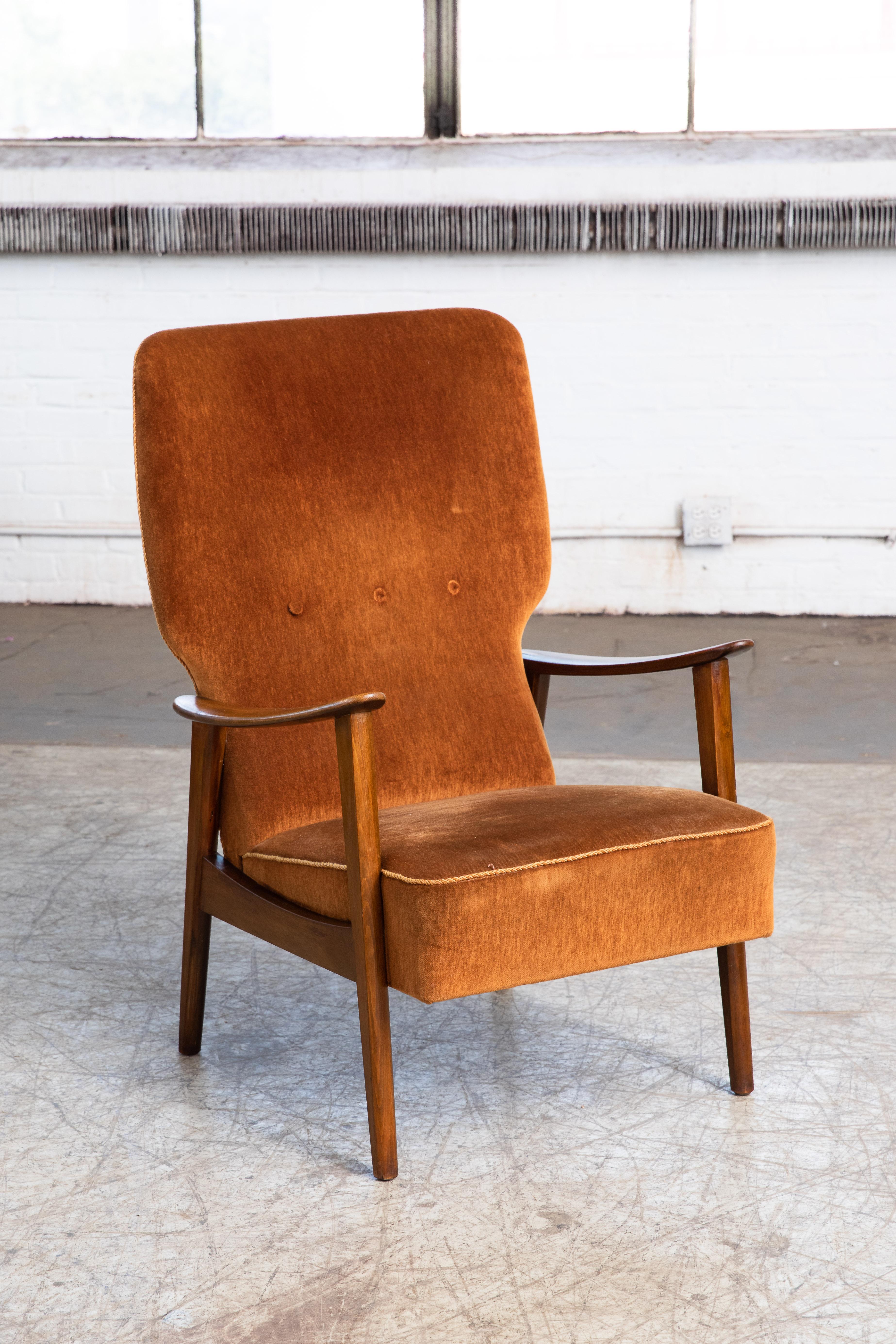 Danish Midcentury Easy Chair in Stained Oak by Fritz Hansen, ca. 1950  In Good Condition In Bridgeport, CT