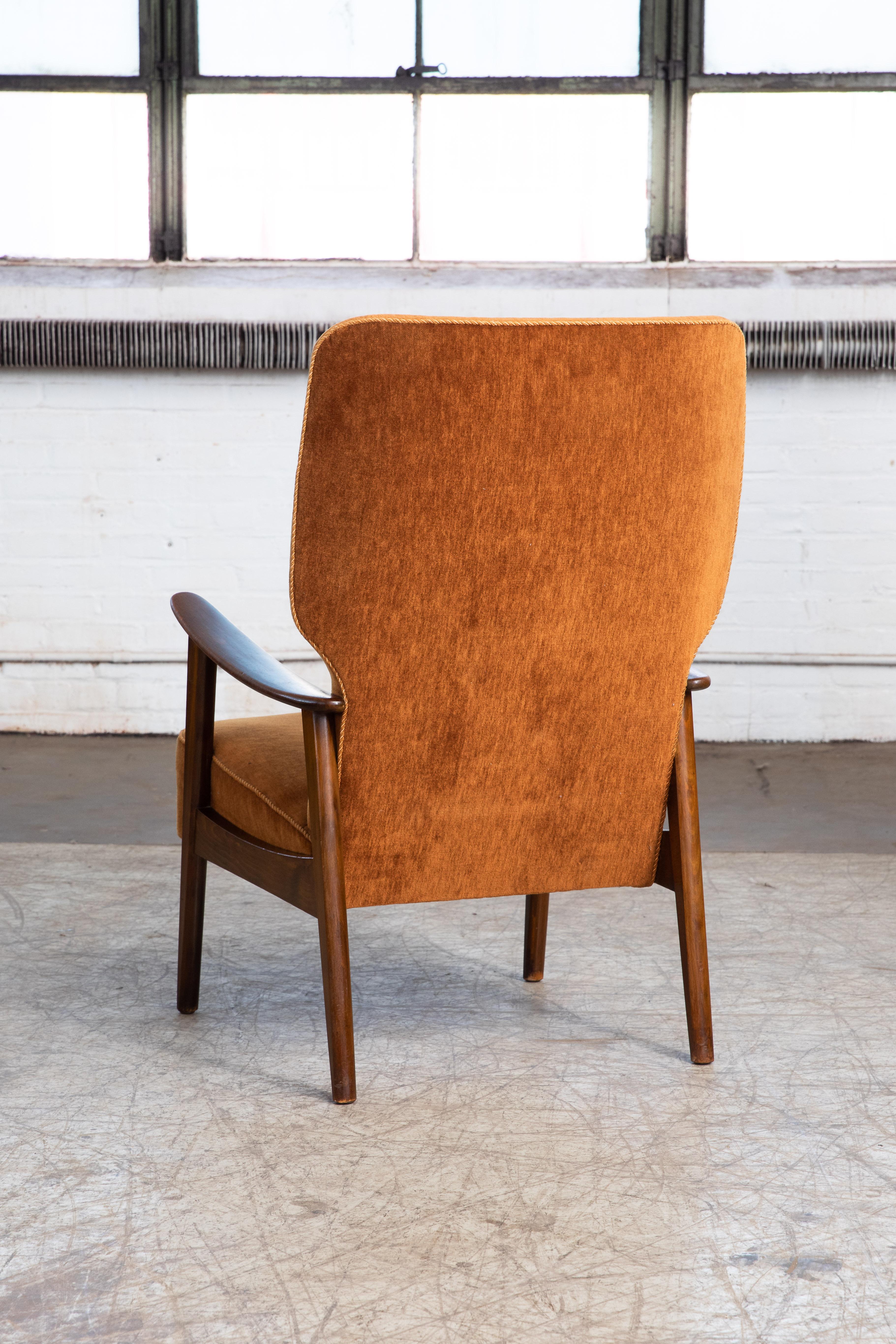 Danish Midcentury Easy Chair in Stained Oak by Fritz Hansen, ca. 1950  2