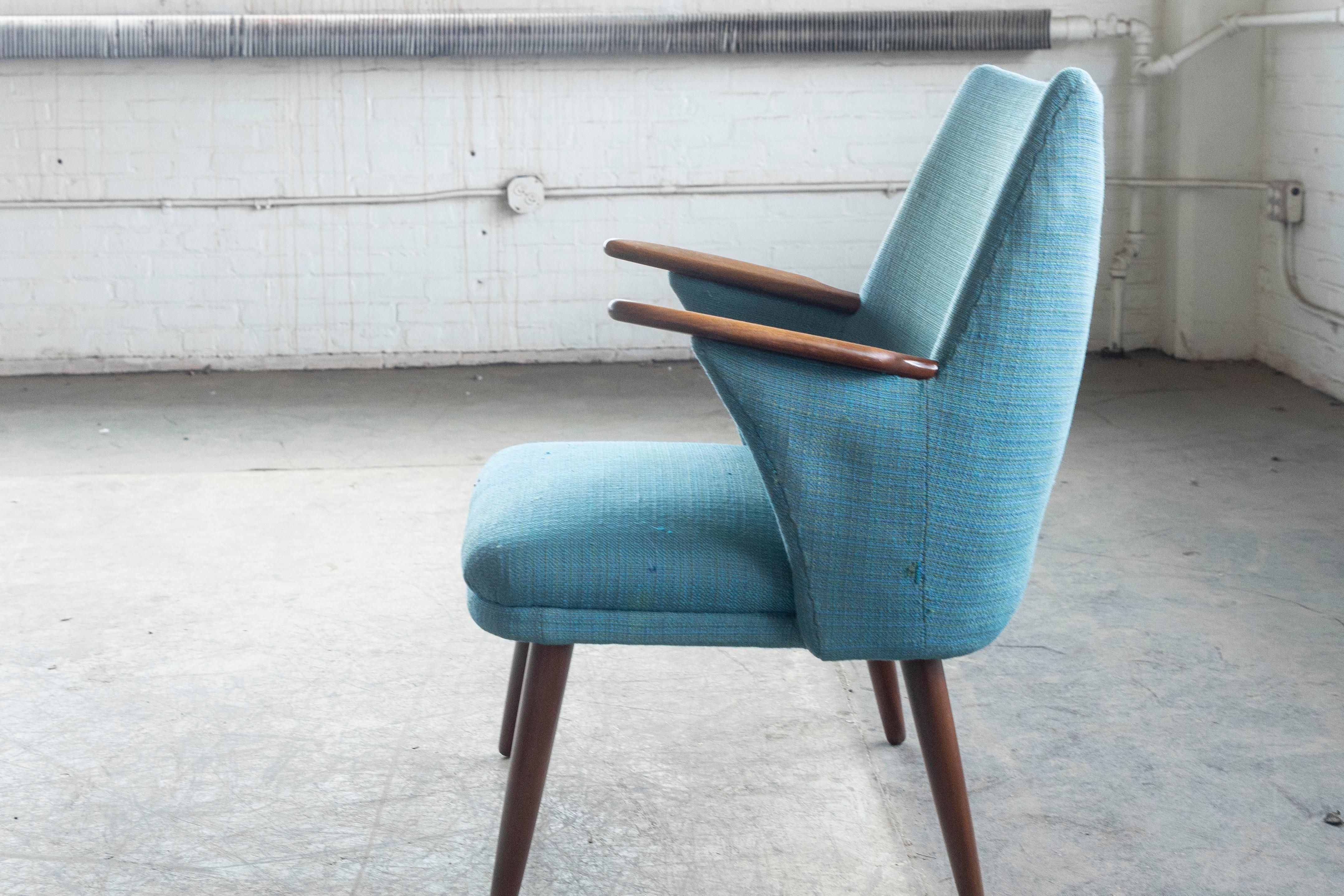 Danish Midcentury Easy Chair with Teak Armrests, 1950's In Good Condition For Sale In Bridgeport, CT