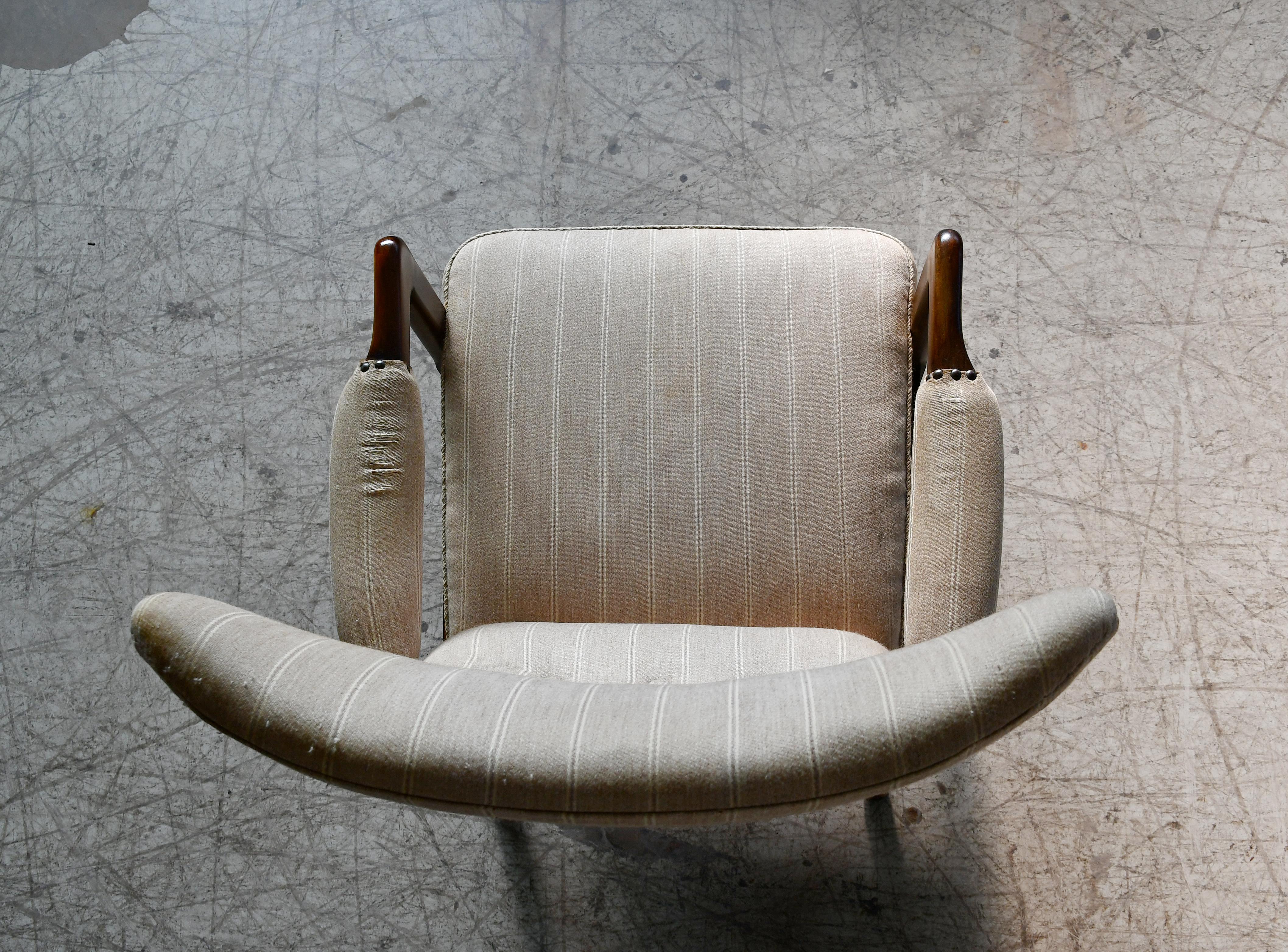 Silla de salón danesa Higback de mediados de siglo con reposabrazos abiertos de Fritz Hansen Lana en venta