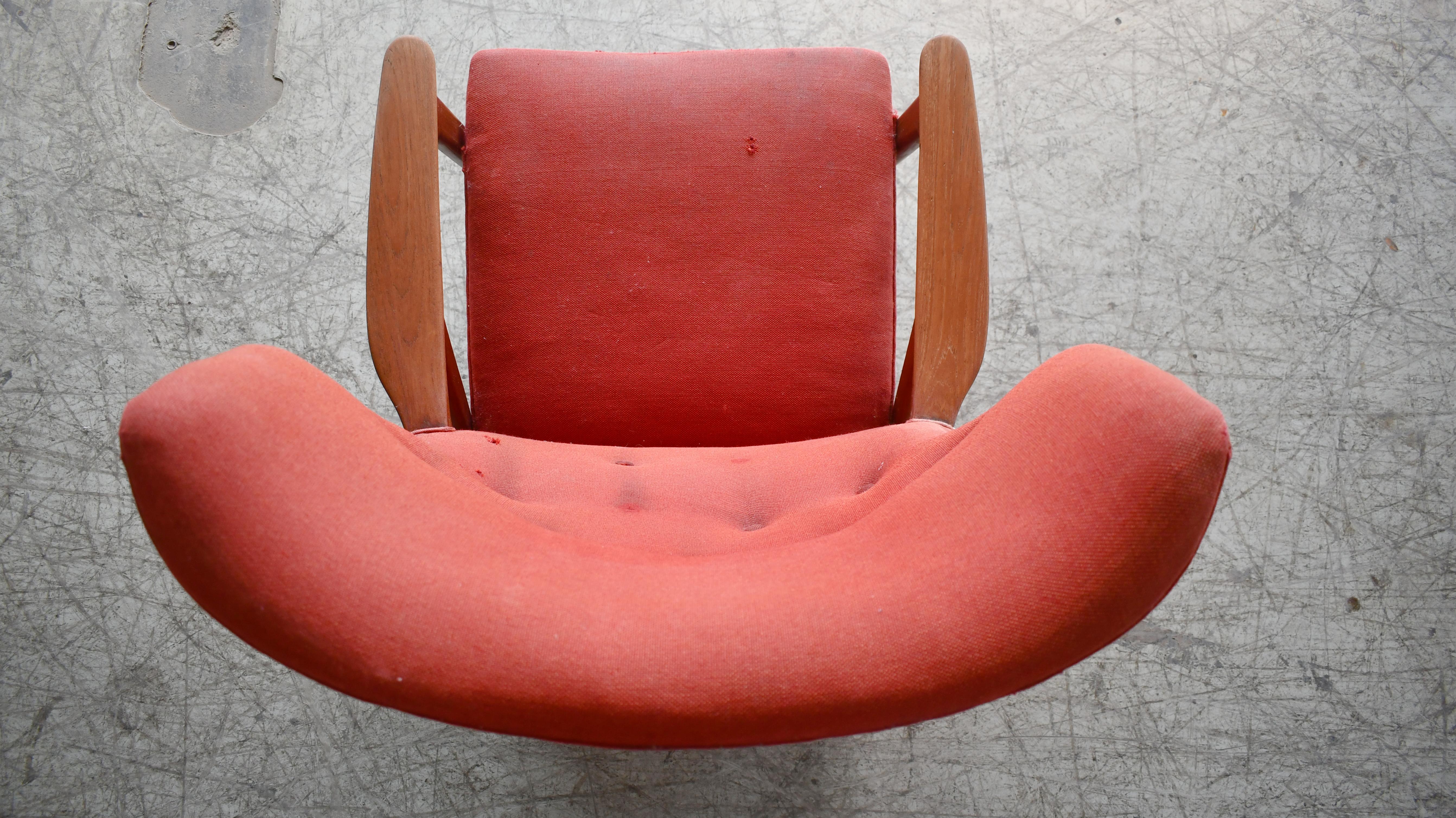 Danish Midcentury Highback Lounge Chair with Teak Armrests  For Sale 3